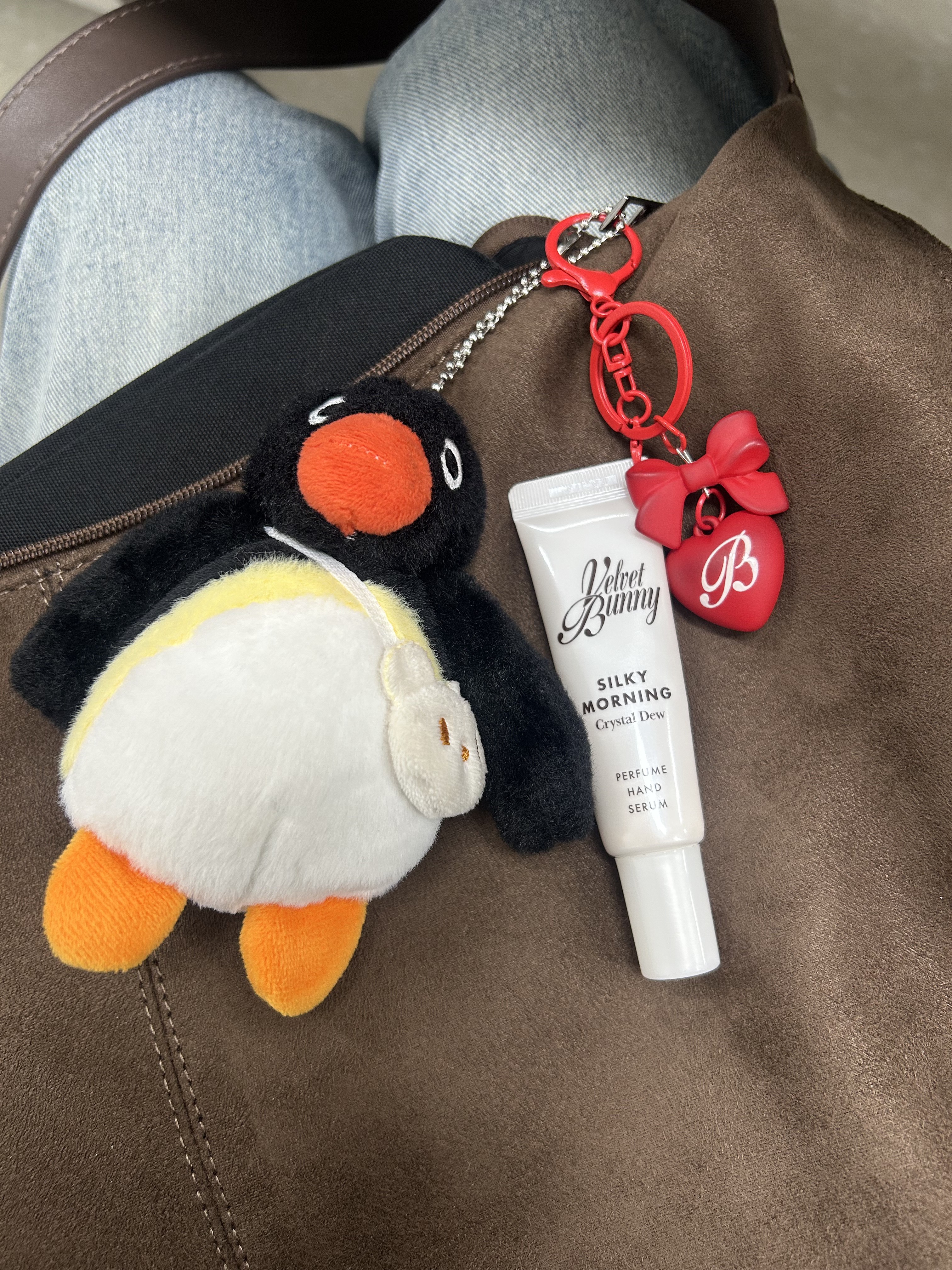 パフュームハンドセラム キーリング SILKY MORNING/Velvet Bunny/ハンドクリームを使ったクチコミ（1枚目）