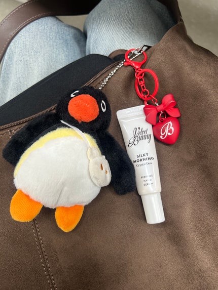 パフュームハンドセラム キーリング SILKY MORNING/Velvet Bunny/ハンドクリームを使ったクチコミ(1枚目)