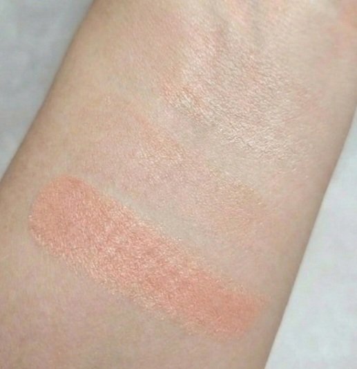 ピュアホットチーク/チャコット・コスメティクス/パウダーチークを使ったクチコミ（3枚目）