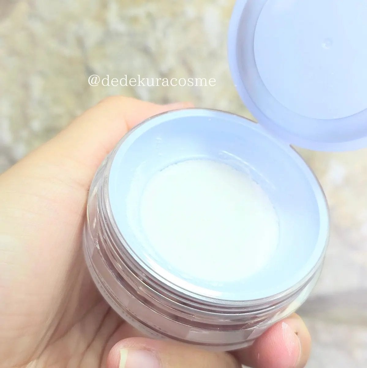 トランスルーセントセットエッセンシャルパウダー/TFIT/ルースパウダーを使ったクチコミ(2枚目)