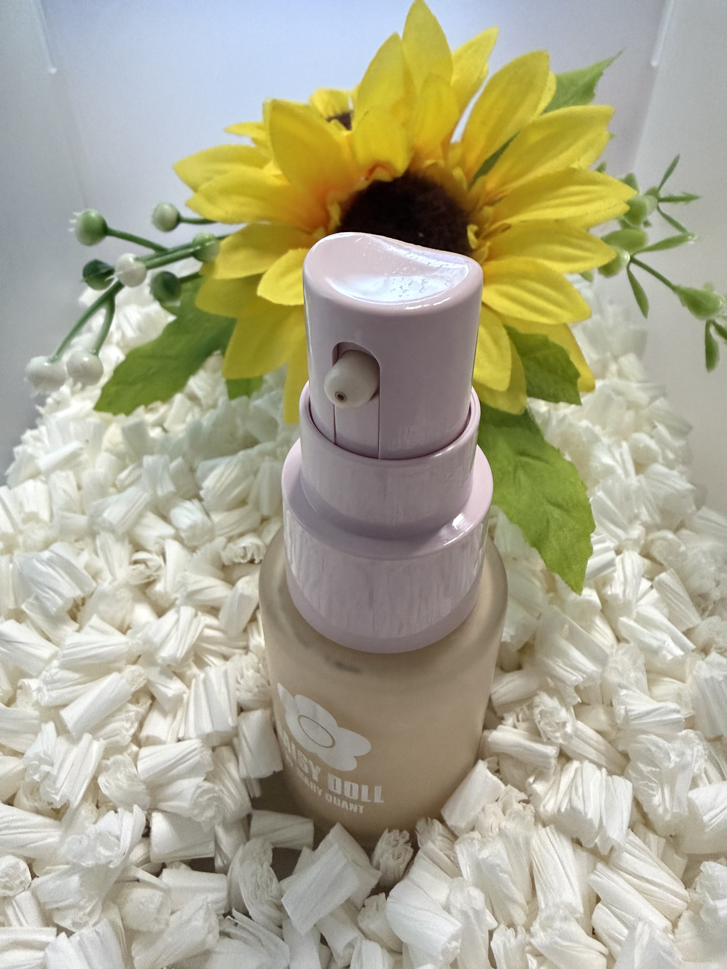 リキッド セラム ファンデーション/DAISY DOLL by MARY QUANT/リキッドファンデーションを使ったクチコミ（2枚目）