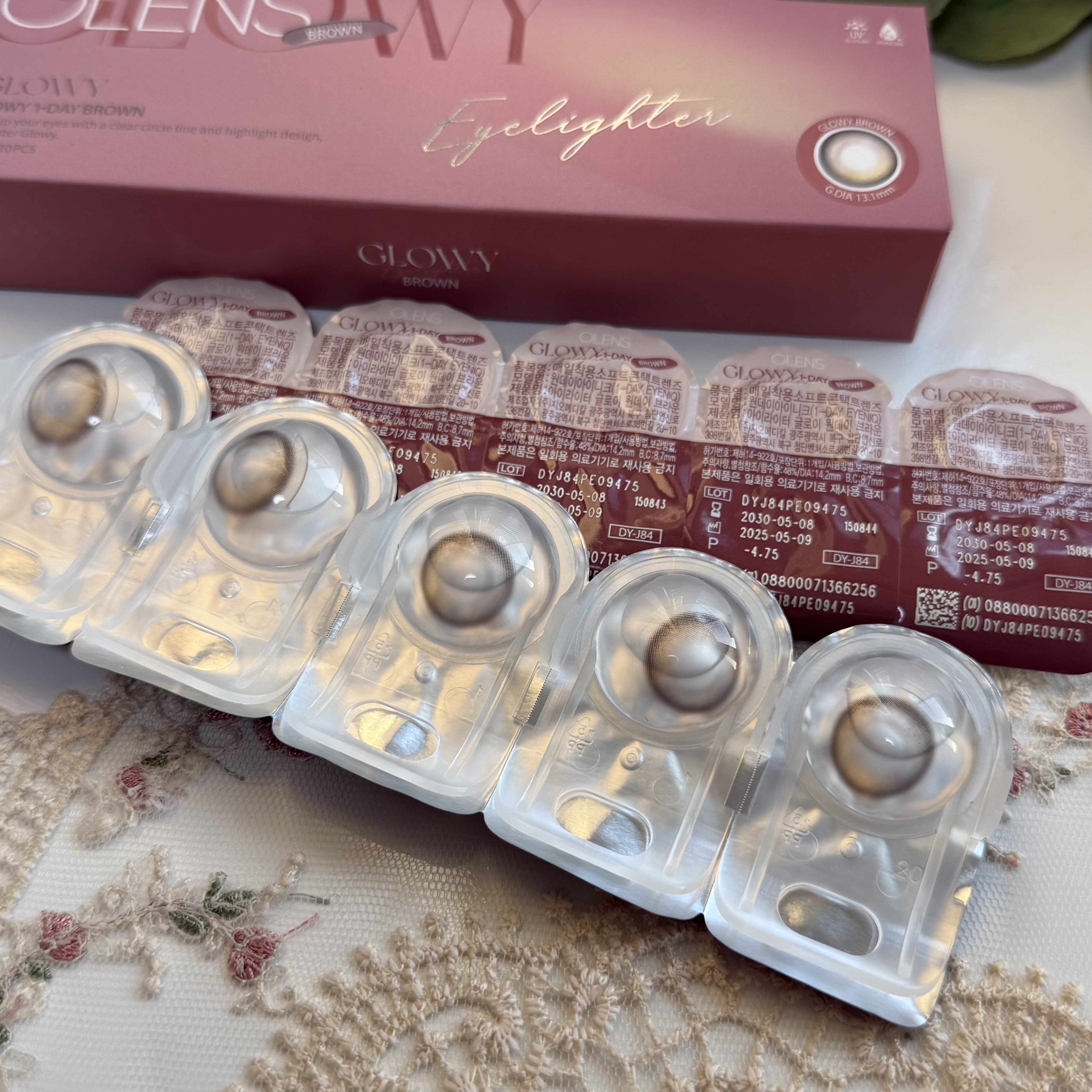 Glowy 1day/OLENS/ワンデー（１DAY）カラコンを使ったクチコミ（3枚目）