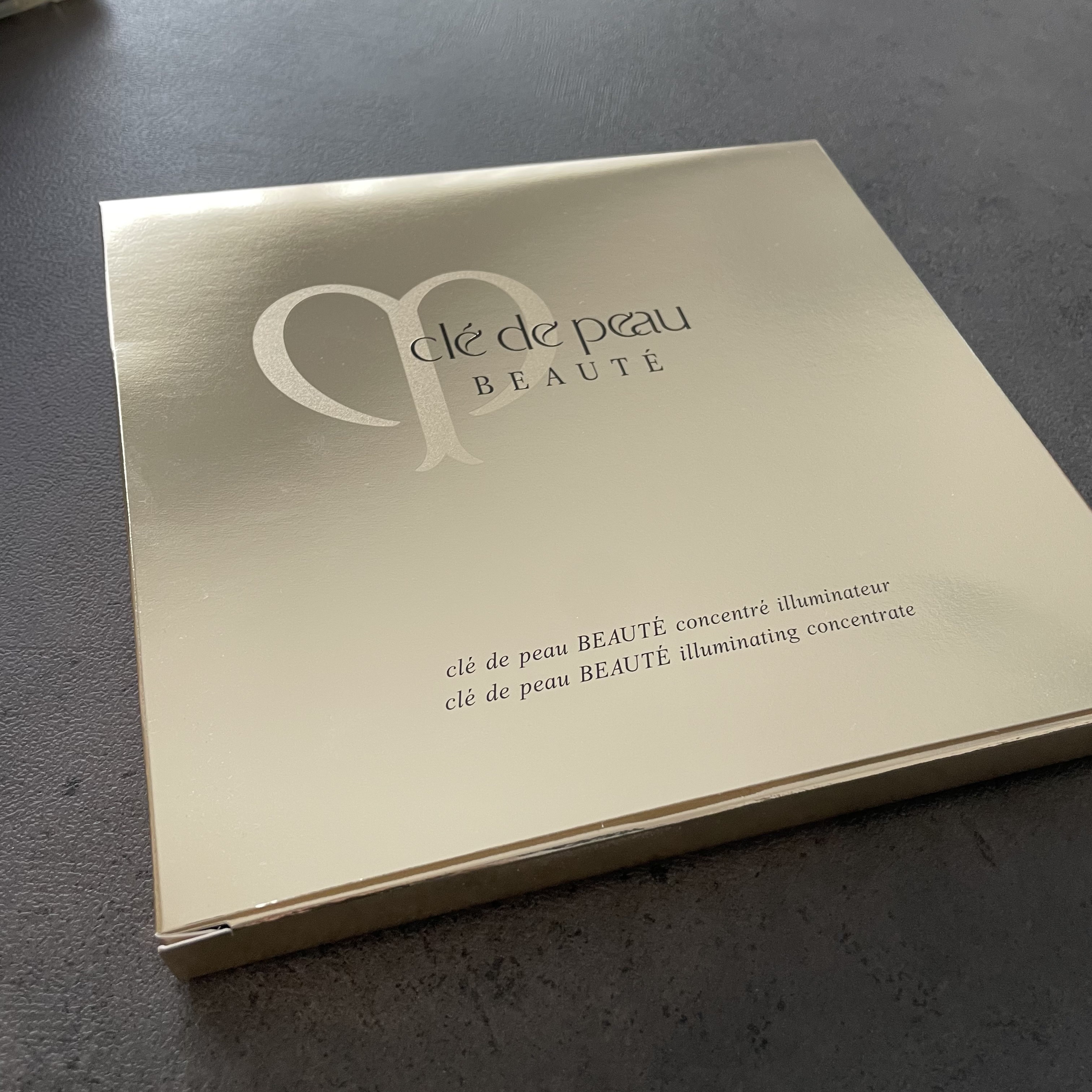 コンサントレイリュミナトゥール/クレ・ド・ポー ボーテ/スキンケアキットを使ったクチコミ（1枚目）