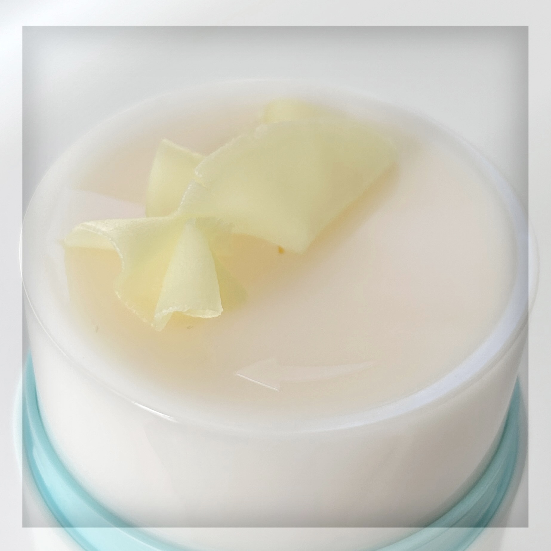 FREBITS グラインドビタクレンジングバームのクチコミ「𓍯グラインドビタクレンジングバーム⌇FREBITS

グラインディング容器で最後まで酸化しにく.....」（3枚目）