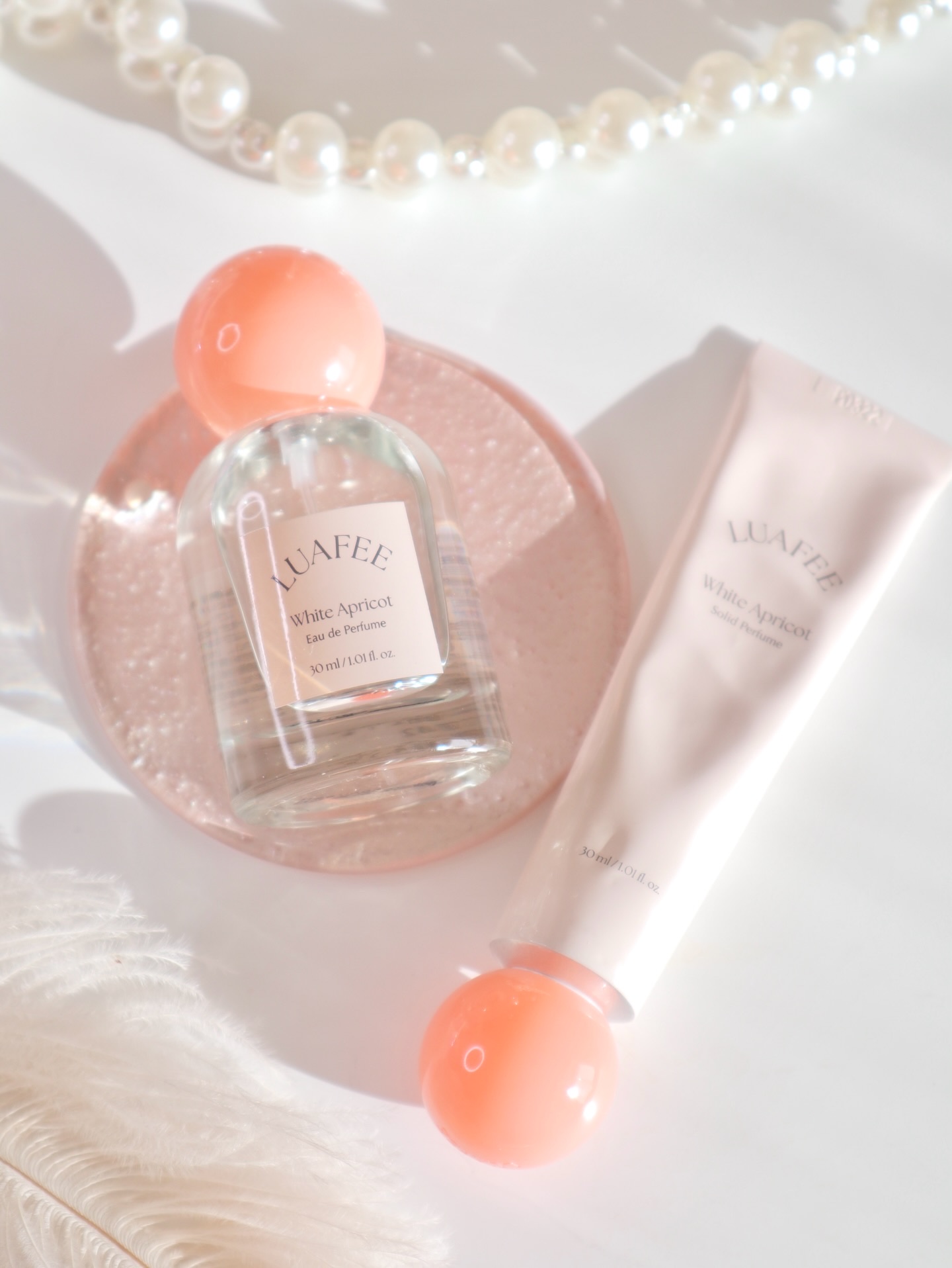 ソリッド パフューム ホワイトアプリコット/LUAFEE/練り香水を使ったクチコミ（1枚目）