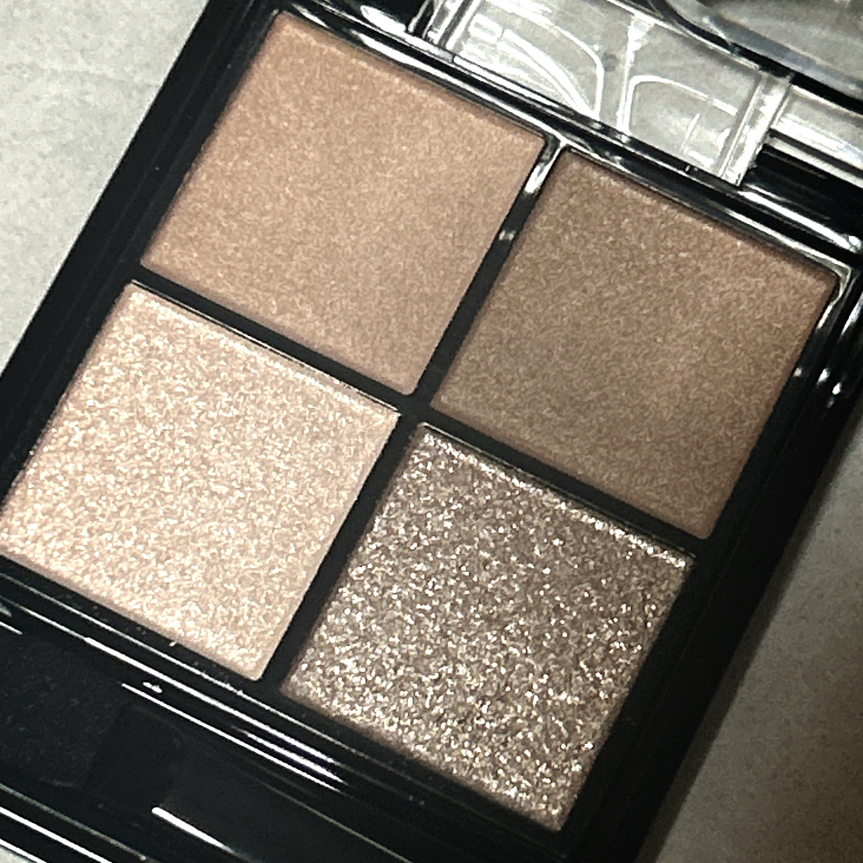 ケイト ポッピングシルエットシャドウ/KATE/アイシャドウパレットを使ったクチコミ（2枚目）