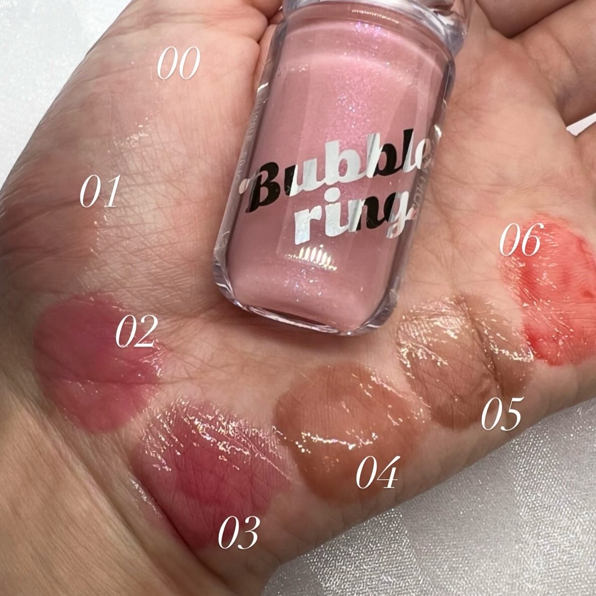 ロングラスティング バブルリングガムグロス/LUNA/リップグロスを使ったクチコミ（3枚目）