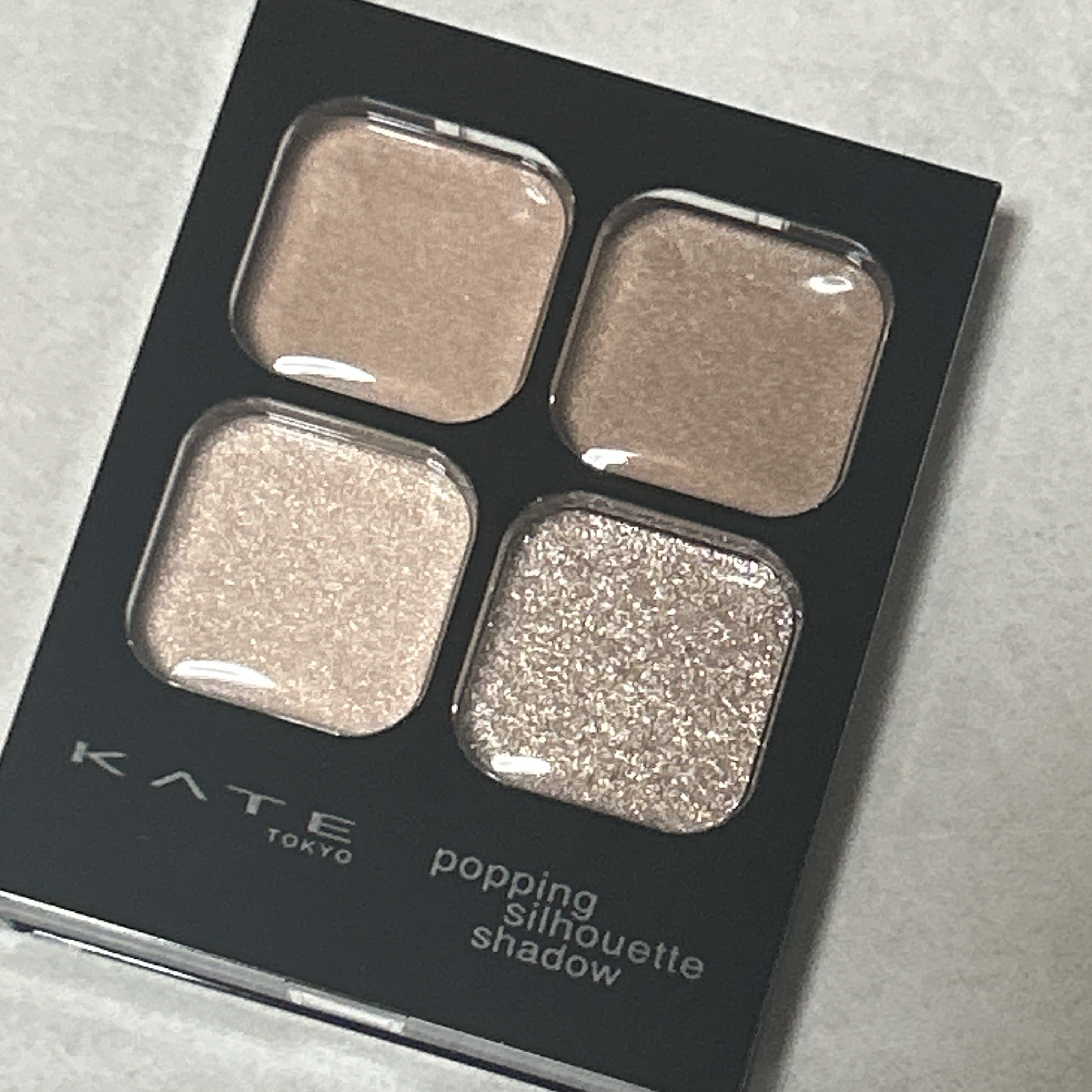 ケイト ポッピングシルエットシャドウ/KATE/アイシャドウパレットを使ったクチコミ（3枚目）