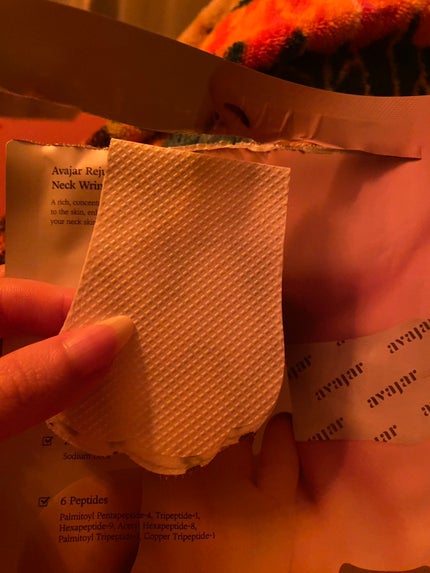 リジュビネイティングネックリンクルコントロールマスク/avajar/ネック・デコルテケアを使ったクチコミ(3枚目)