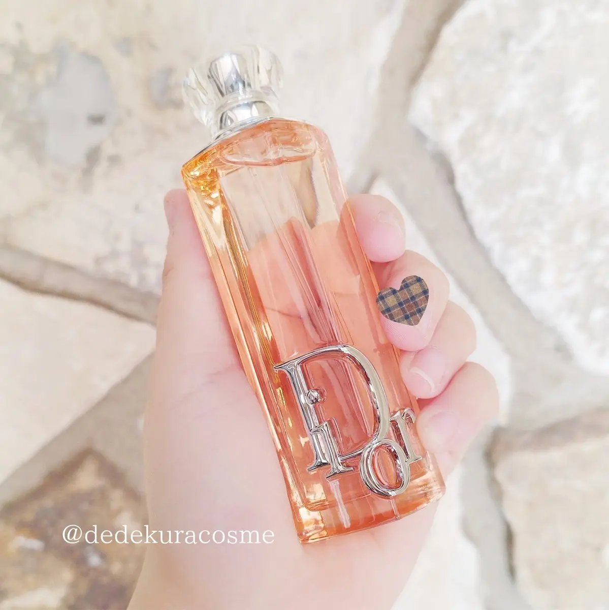 Diorの香水ディオールアディクトピーチーグロウもう届いた🍑圧倒的パケ優勝感えぐいて

#Dior #ディオール #ディオールアディクトピーチーグロウ #オードゥパルファン #香水 #デパートコスメ #デパコス