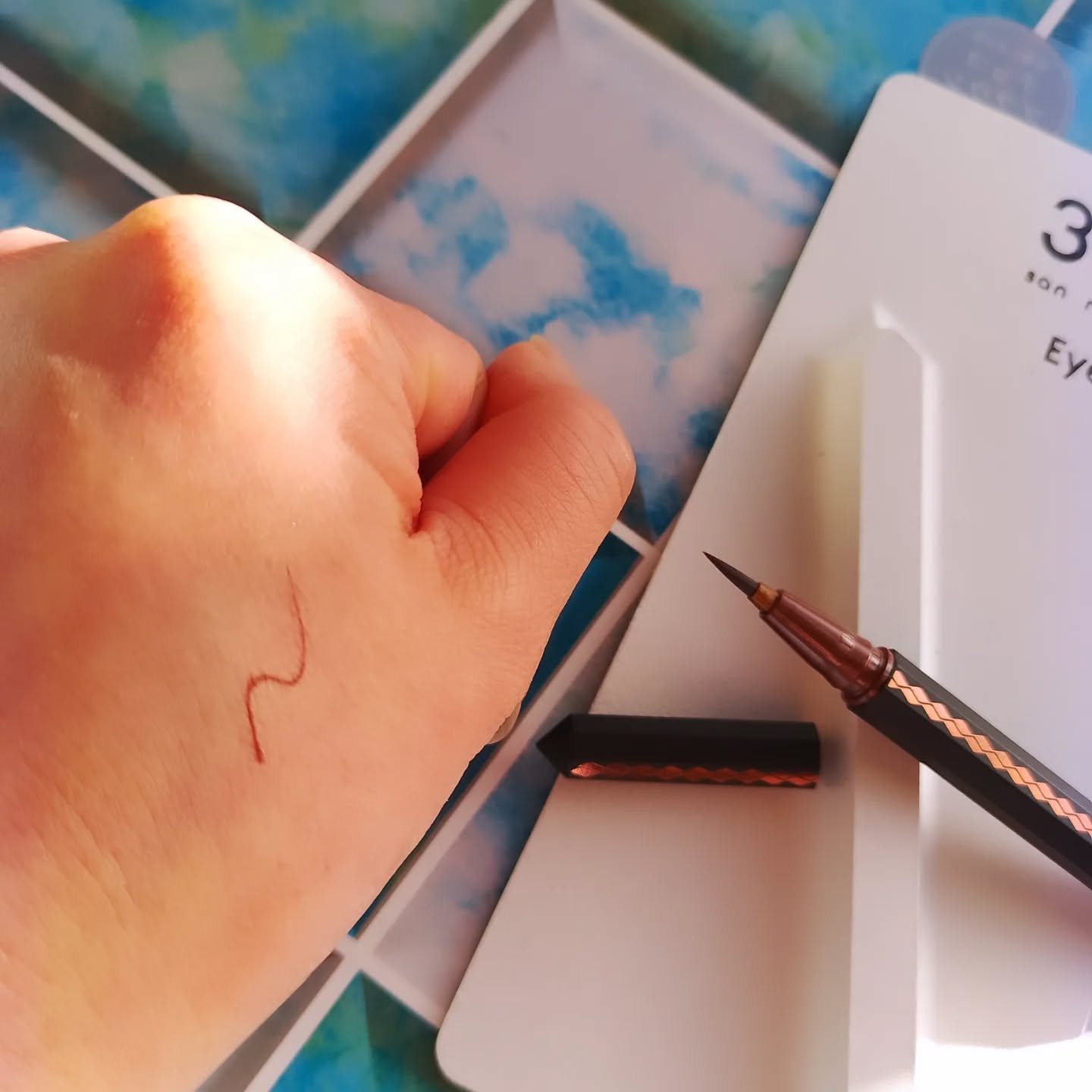 リキッドアイライナー /3650/リキッドアイライナーを使ったクチコミ（3枚目）