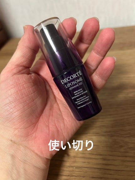 DECORTÉ リポソーム アドバンスト リペアセラムのクチコミ「
リポソームのおっきいの使い切って
通常サイズの付け替え用を開封する前に
持っていた試供品の.....」(1枚目)