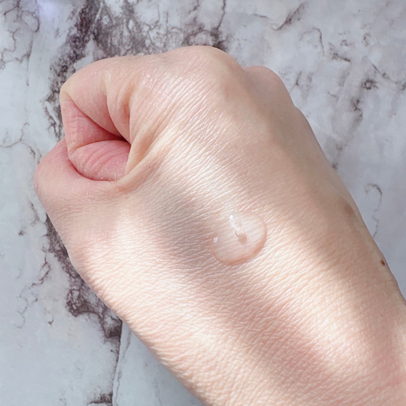 orange_glow_kwm on LIPS 「MinyoPEEL(ミニョピール)✨ピーリング系って少し身構え..」(4枚目)