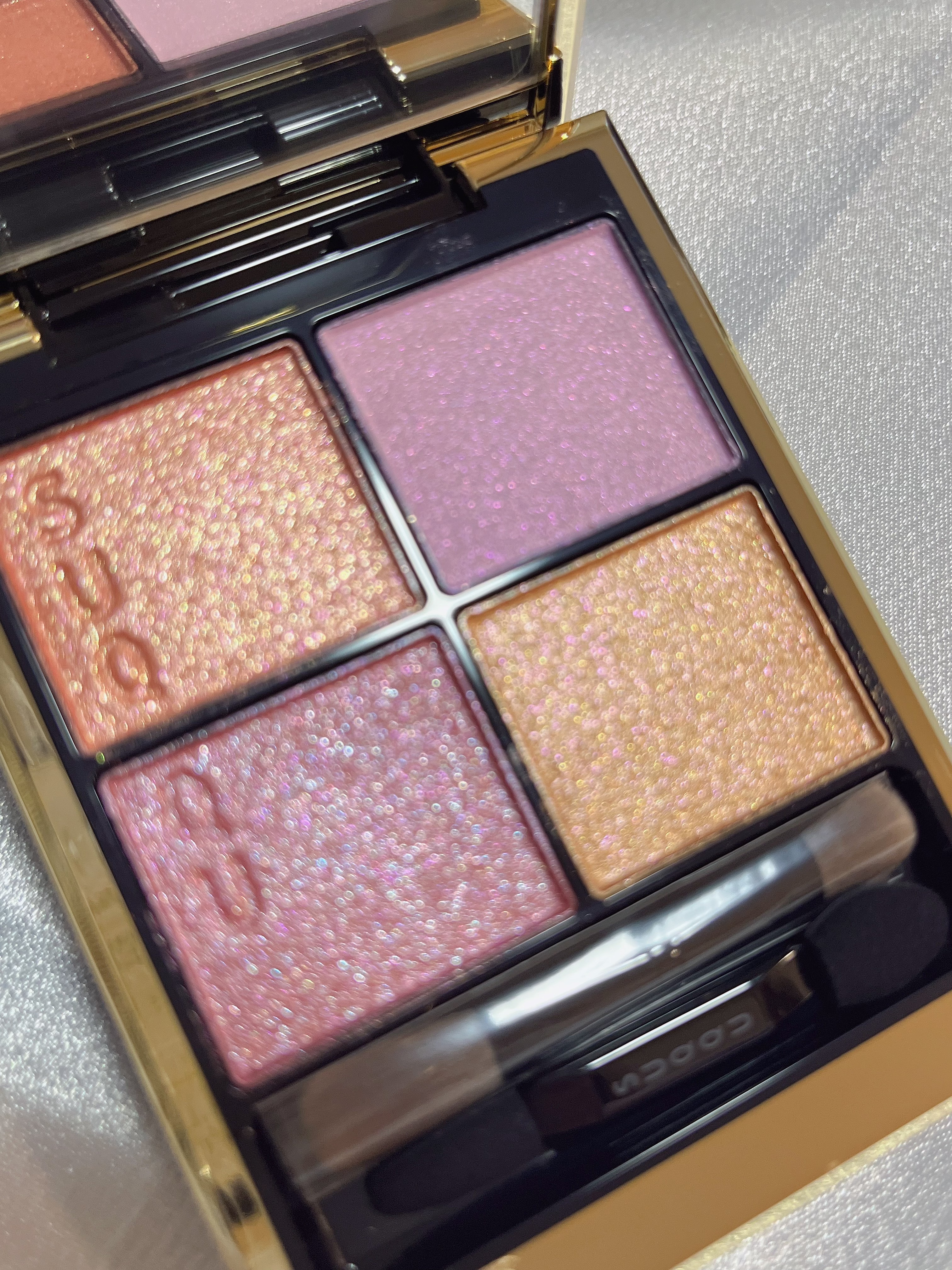 シグニチャー カラー アイズ/SUQQU/アイシャドウパレットを使ったクチコミ（3枚目）