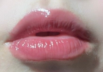 フィー リップアンドチーク グローイジェリーポット/fwee/リップグロスを使ったクチコミ(3枚目)