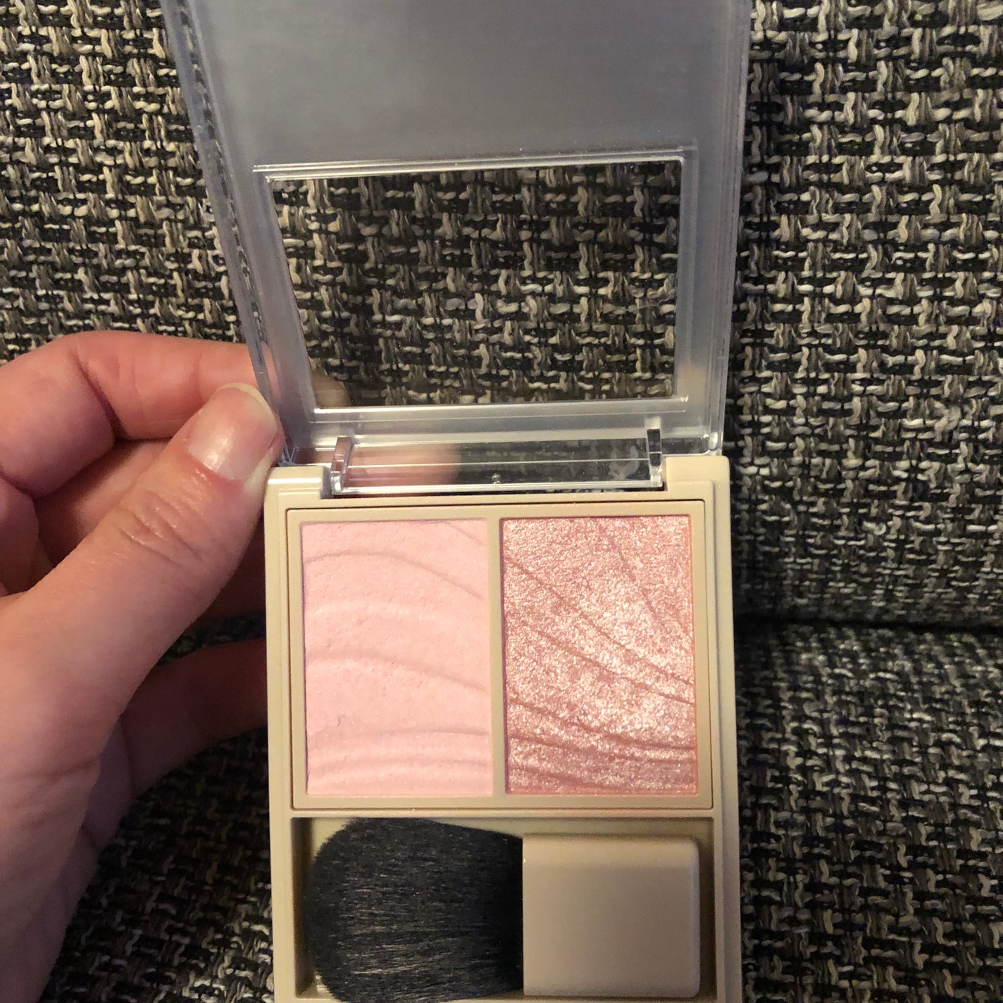 レイヤード フルリ チーク/Visée/パウダーチークを使ったクチコミ(2枚目)