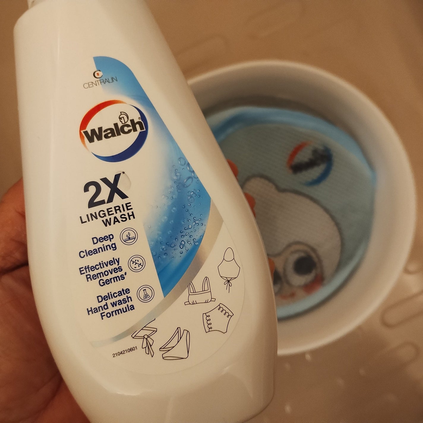 mcgroupakiko on LIPS 「日々デリケートな衣類やランジェリーをやさしく洗いたいと思います..」(2枚目)