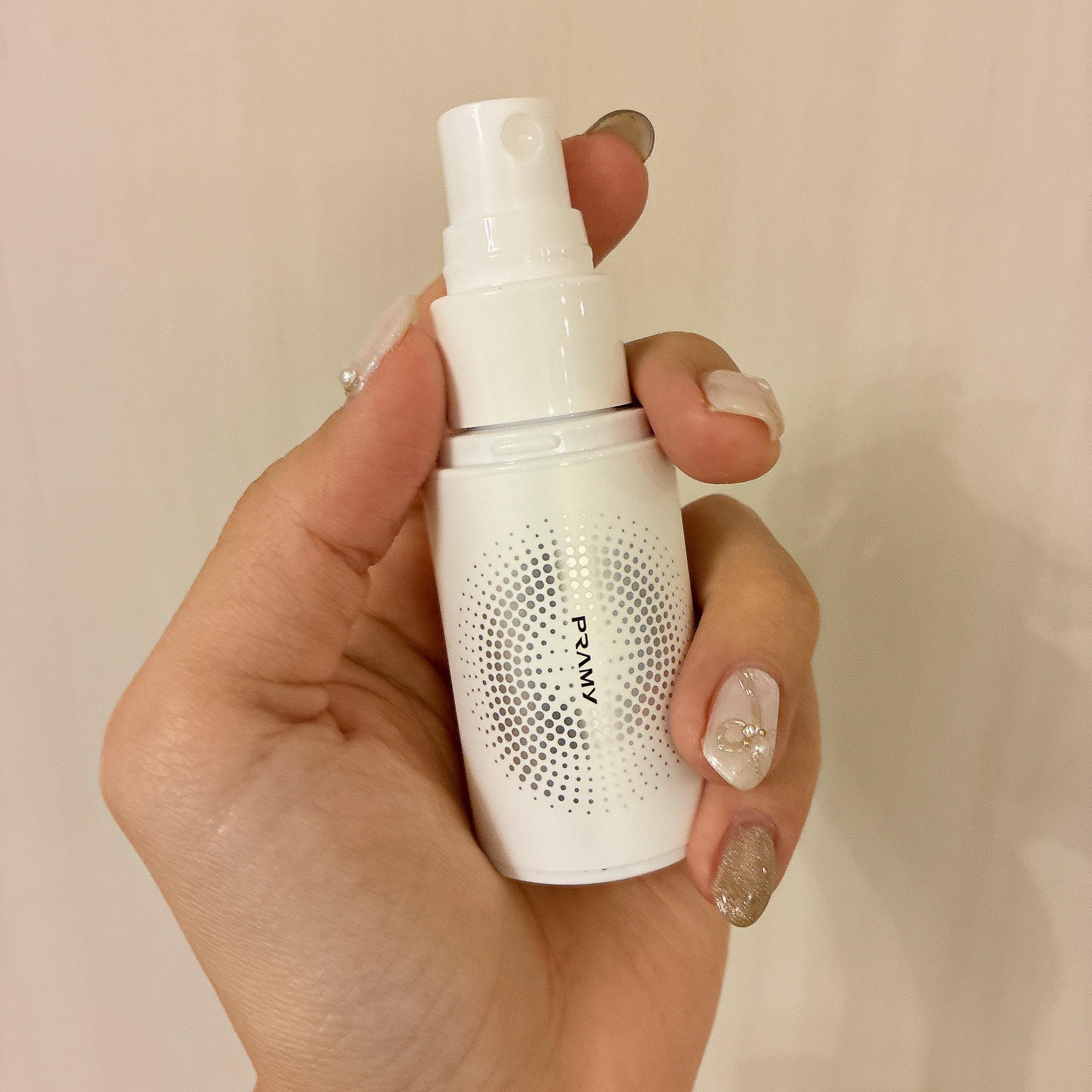 PRAMY メイクアップセッティングミスト モイストタイプ/PRAMY/フィックスミストを使ったクチコミ（1枚目）