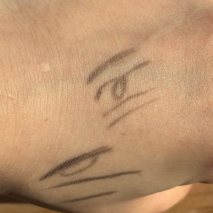 「密着アイライナー」極細クリームペンシル/デジャヴュ/ペンシルアイライナーを使ったクチコミ(3枚目)