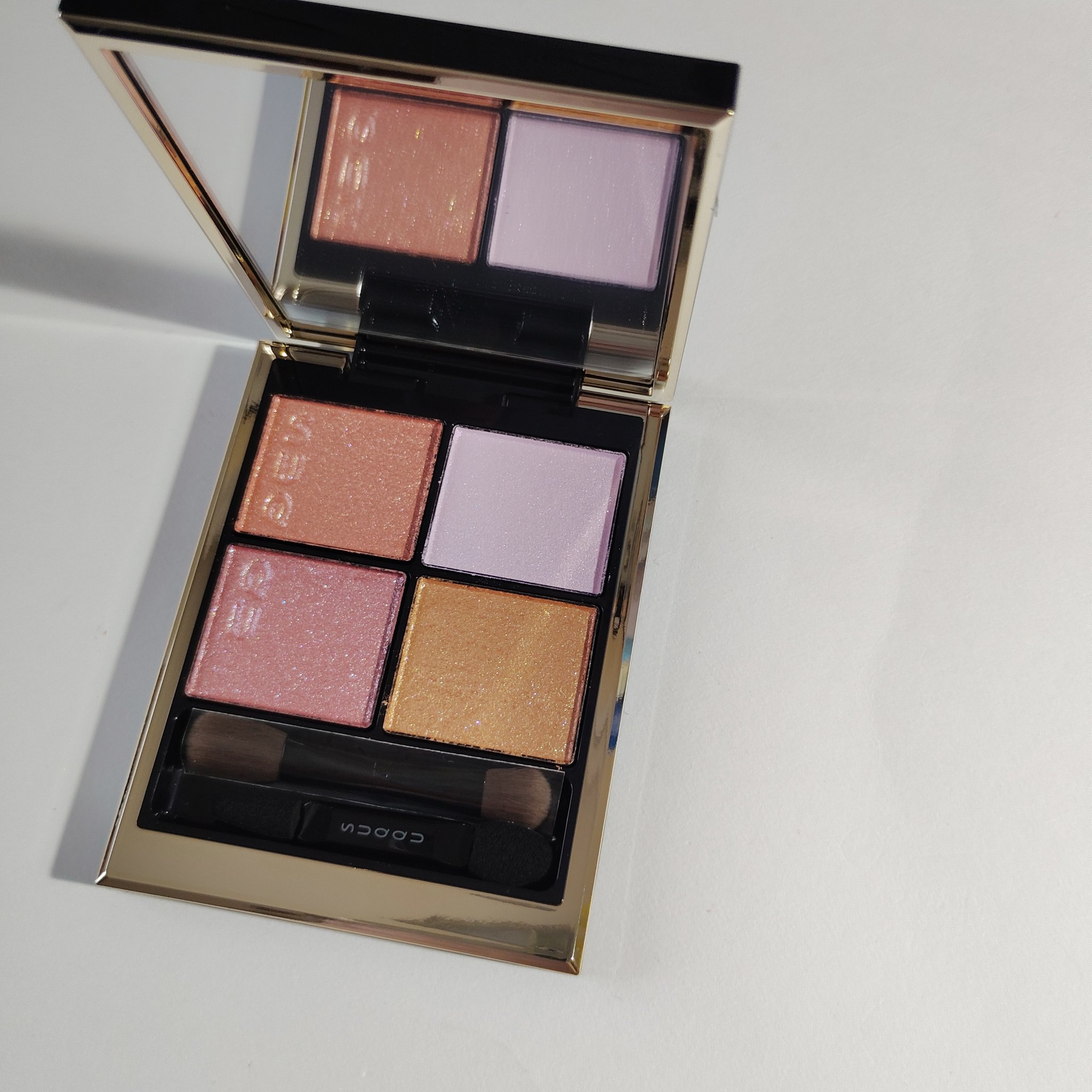 シグニチャー カラー アイズ/SUQQU/アイシャドウパレットを使ったクチコミ（1枚目）