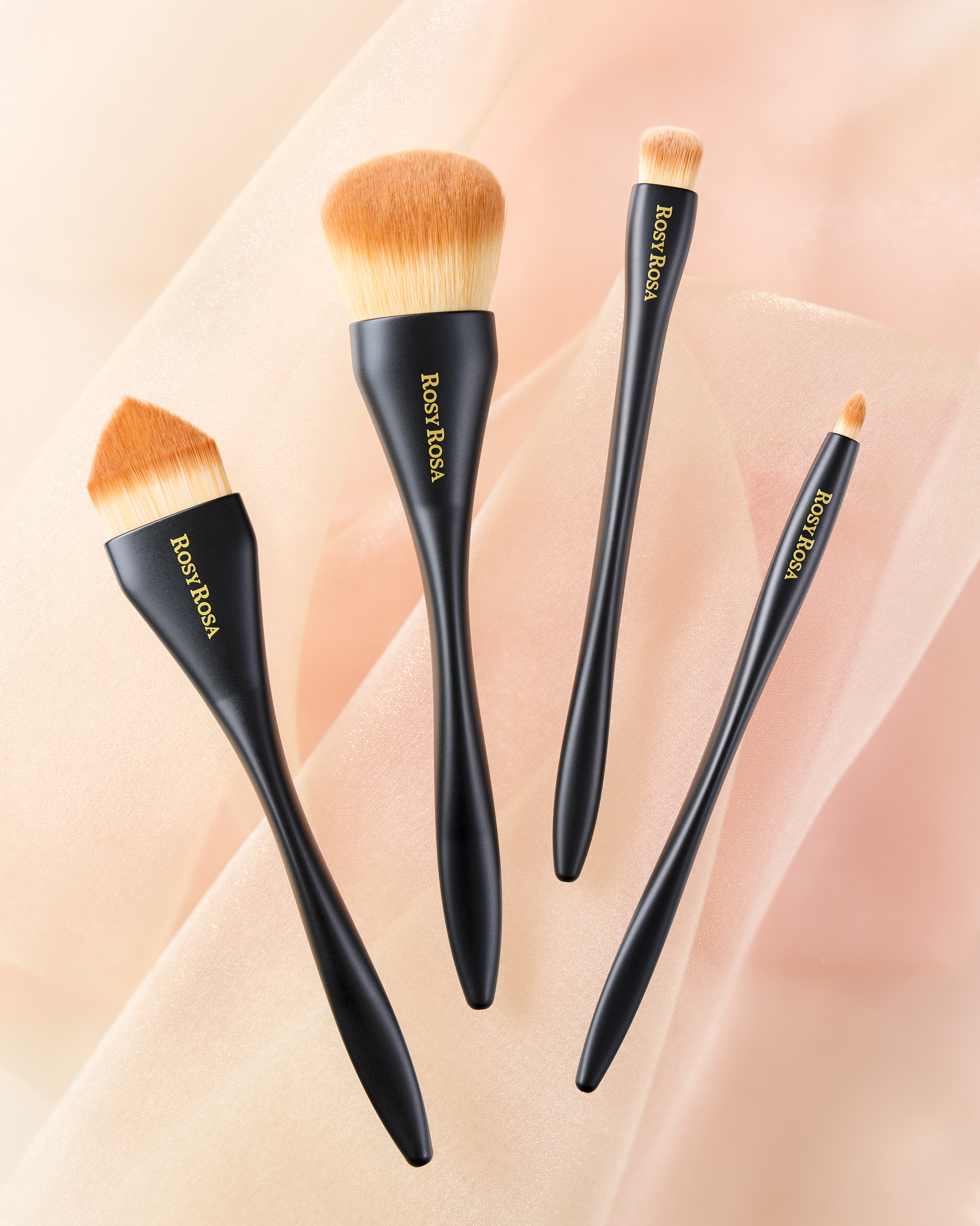 マルチユースブラシ〈フェイス〉/ロージーローザ/メイクブラシを使ったクチコミ（1枚目）