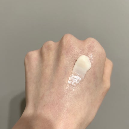 ファイブハーブス リペアリングヘアミルクセラム/L'OCCITANE/ヘアミルクを使ったクチコミ(2枚目)