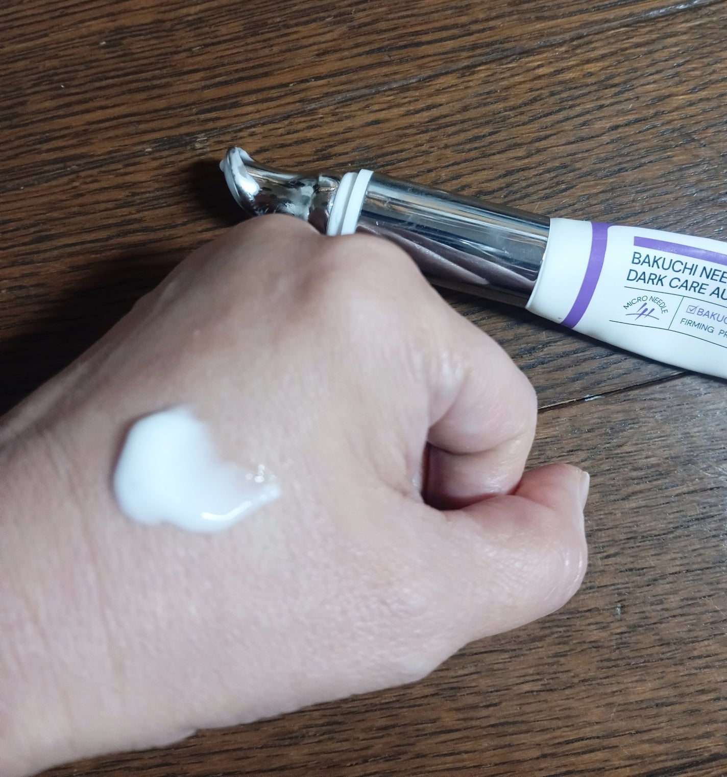 BAKUCHI NEEDLE SHOT DARK CARE AUTO EYE CREAM/LIALUSTER/アイケア・アイクリームを使ったクチコミ(4枚目)