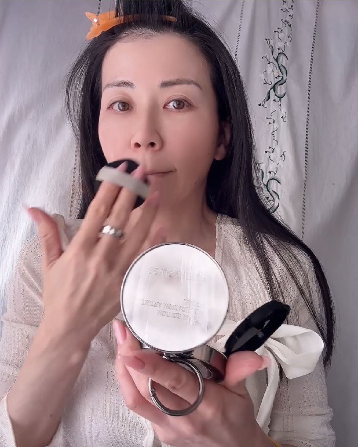 ロングウェア エア クッションファンデーション/FUNNY ELVES方里/クッションファンデーションを使ったクチコミ（1枚目）