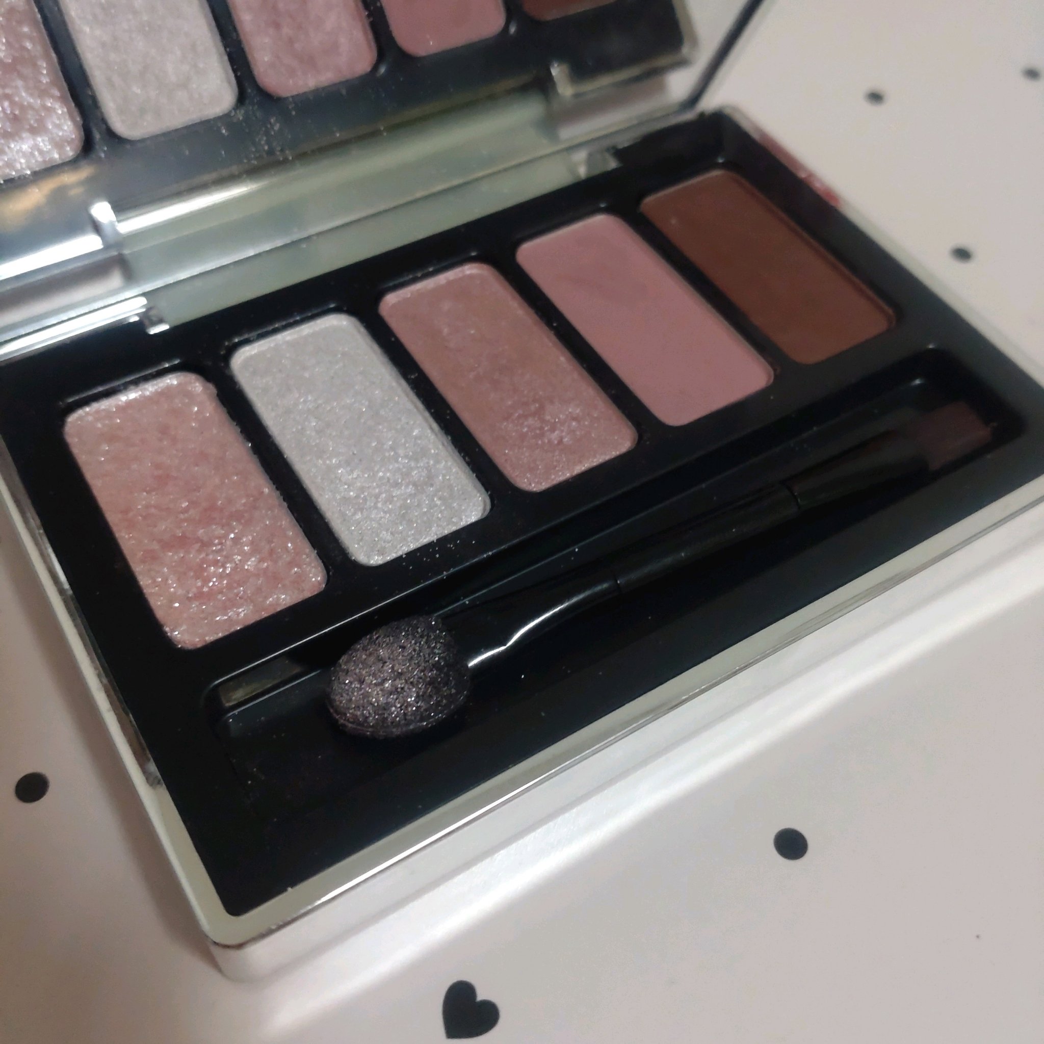 ジュエルアイカラーコレクション ローズクォーツの純愛/Armuje/アイシャドウパレットを使ったクチコミ（1枚目）