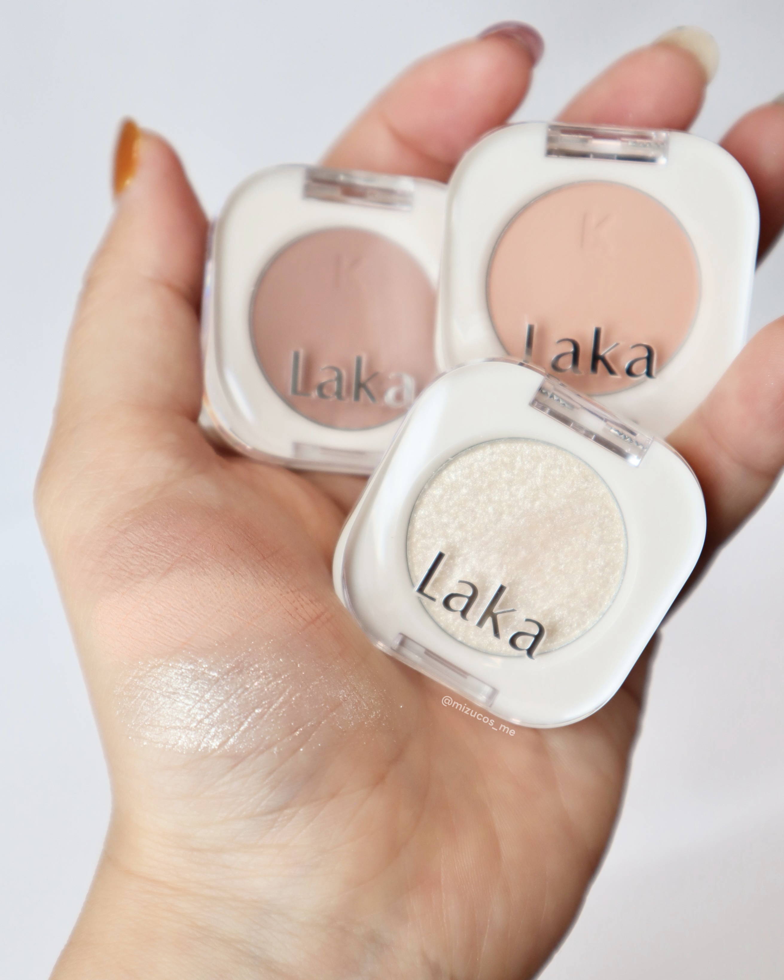 モノアイシャドウ/Laka/単色アイシャドウを使ったクチコミ（1枚目）