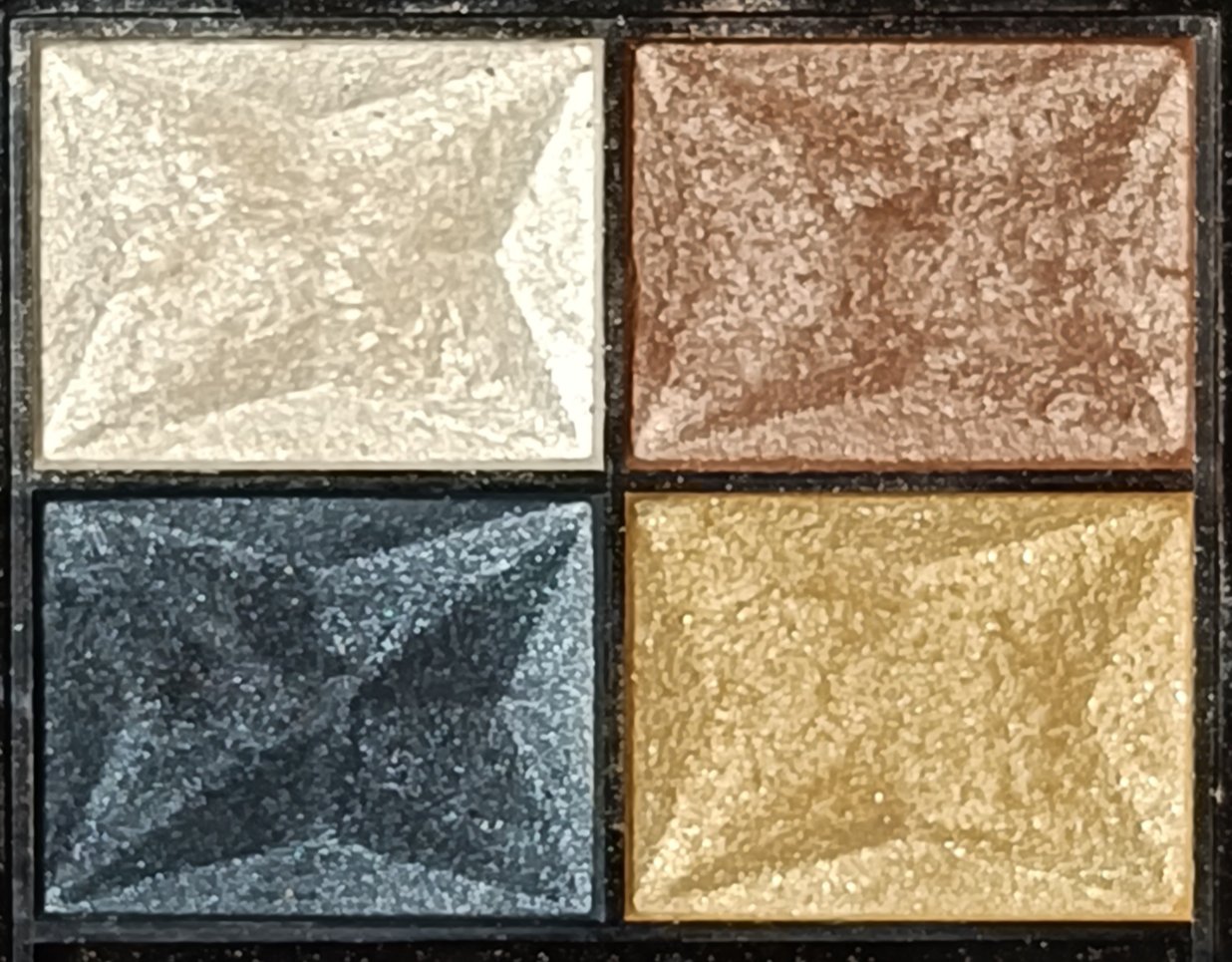 カラーバースト ラッカー バーム/REVLON/口紅を使ったクチコミ（3枚目）