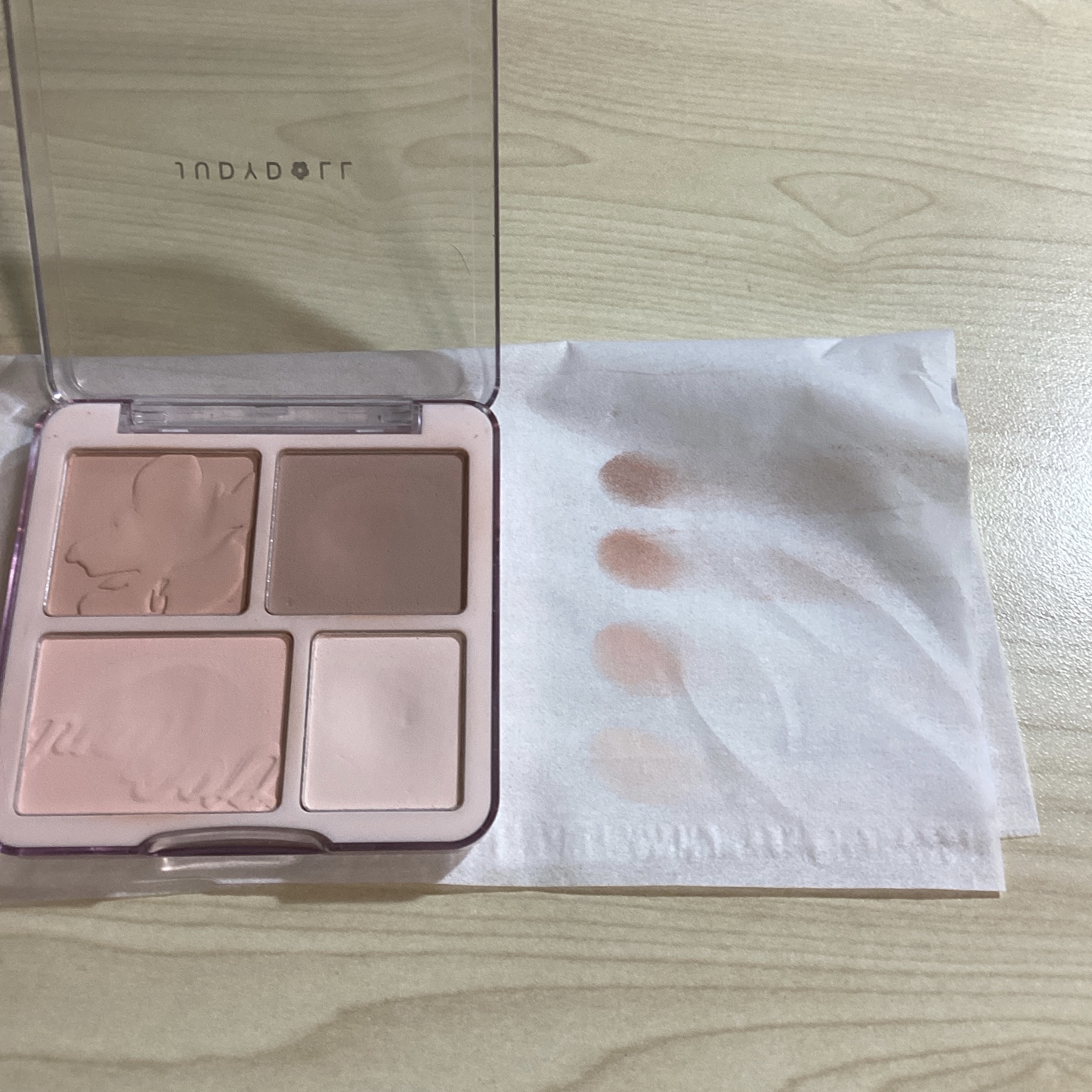 ブレンドカラーシェーディング/CEZANNE/シェーディングを使ったクチコミ（2枚目）