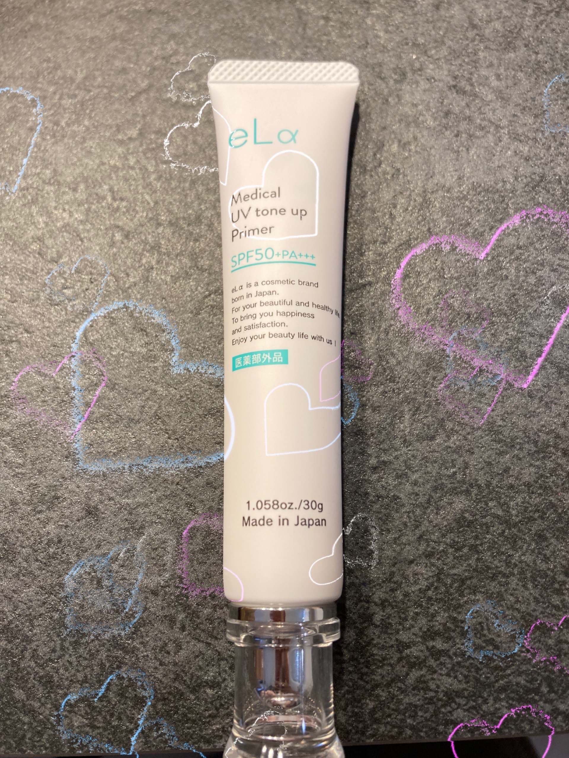 eLα Medical UV tone up Primerのクチコミ「
スルスル伸びで肌馴染みが良いから付け心地も良いし、自然にトーンアップもしてくれるから仕上がり.....」（1枚目）