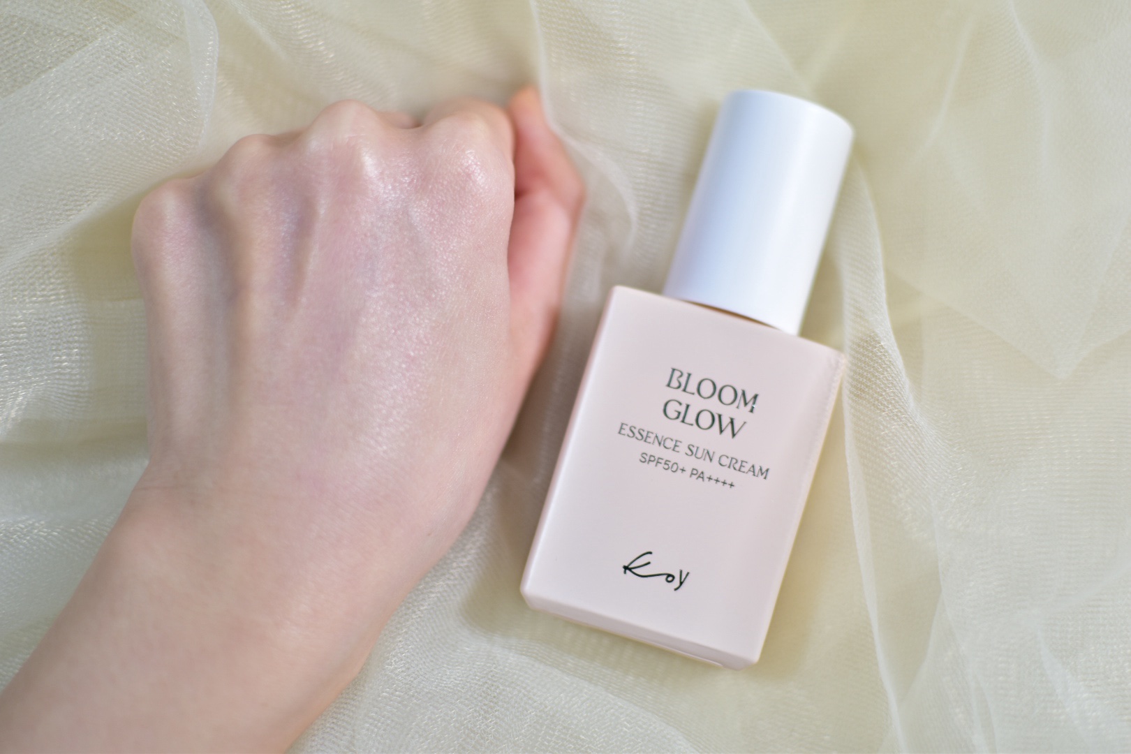 koy ブルームグローエッセンスサンクリームのクチコミ「🔖PR

koy様よりブルームグローエッセンスサンクリームを提供いただきました🫧

ウォーター.....」（3枚目）