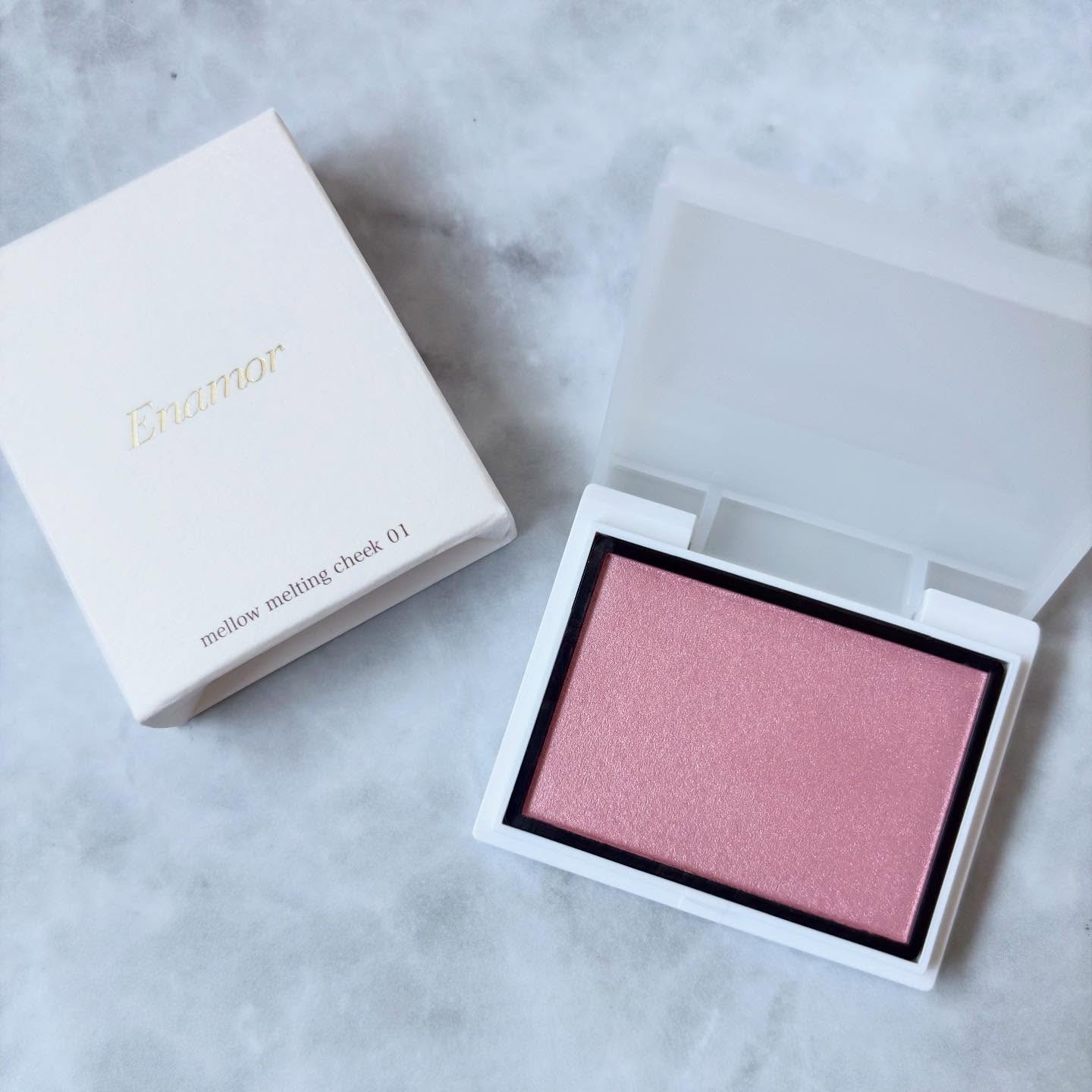 メロウメルティングチーク/Enamor/パウダーチークを使ったクチコミ（1枚目）