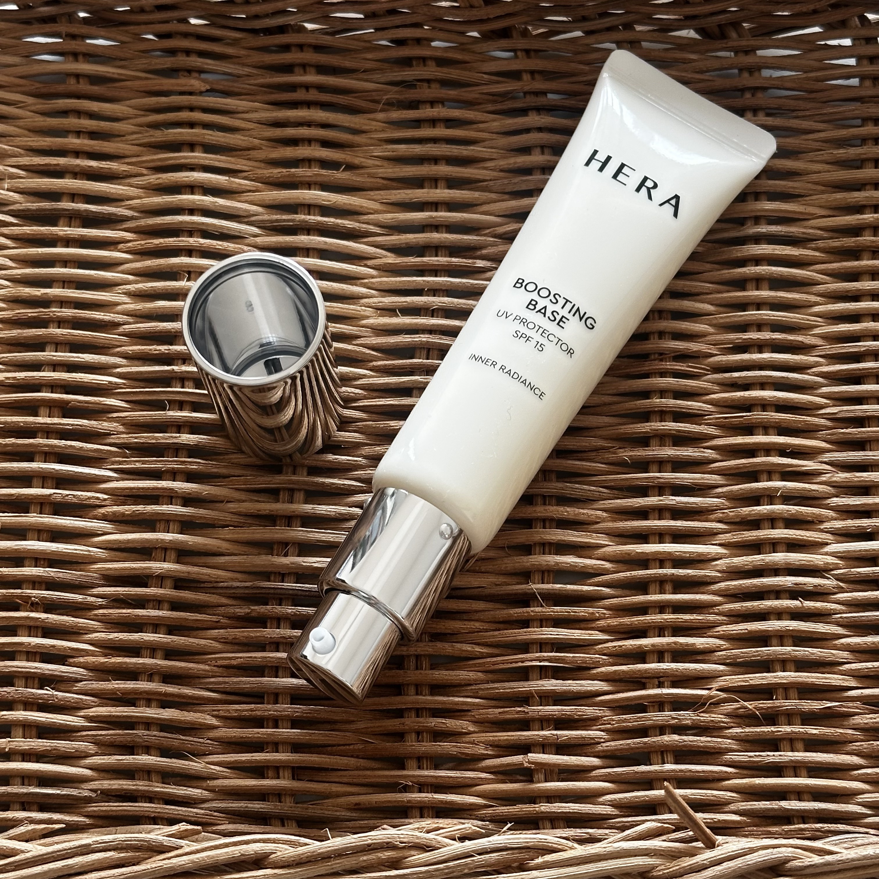 リフレクション スキングロウファンデーション/HERA/リキッドファンデーションを使ったクチコミ（3枚目）