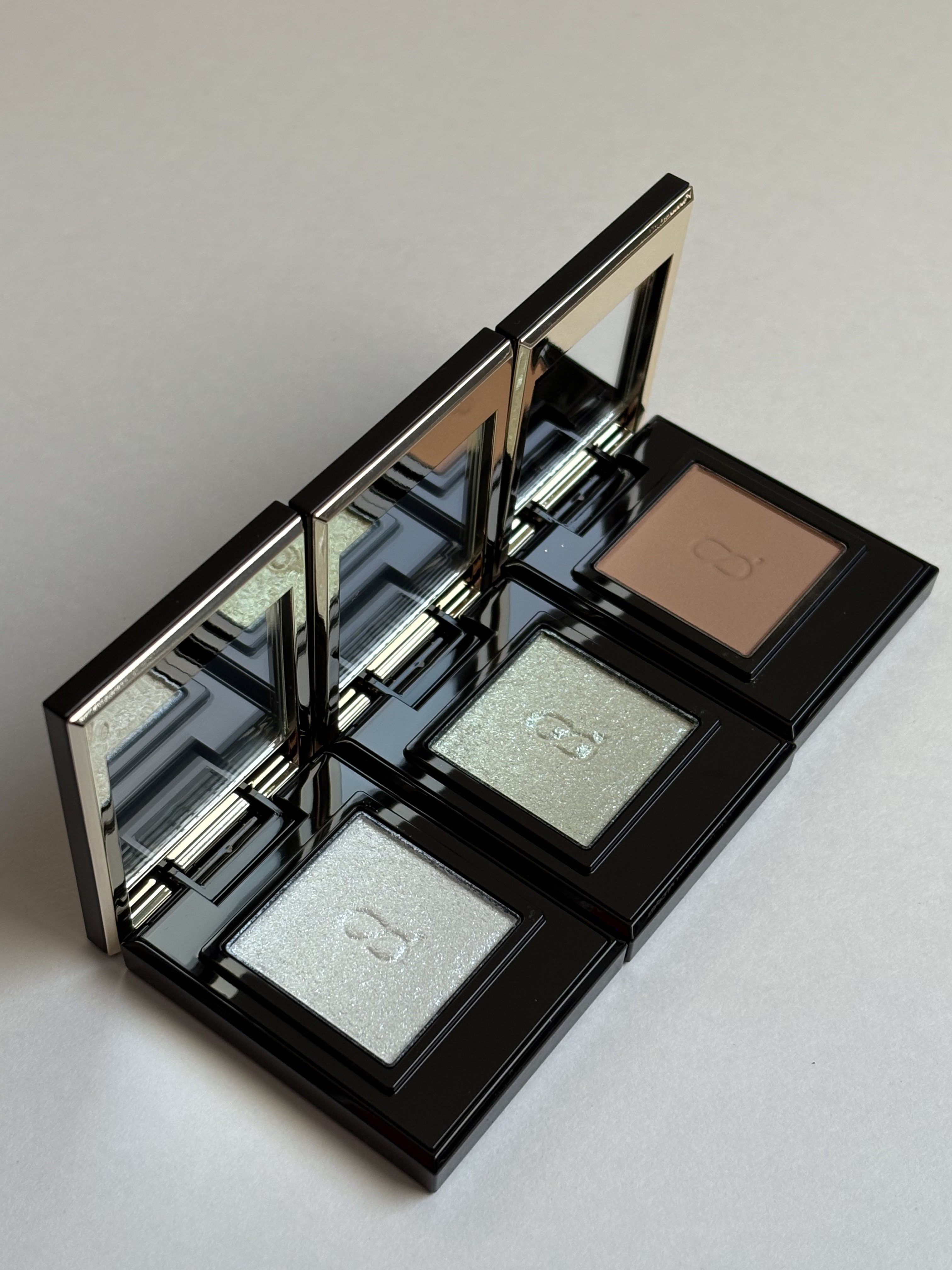 モノ ルック アイズ/SUQQU/単色アイシャドウを使ったクチコミ（2枚目）