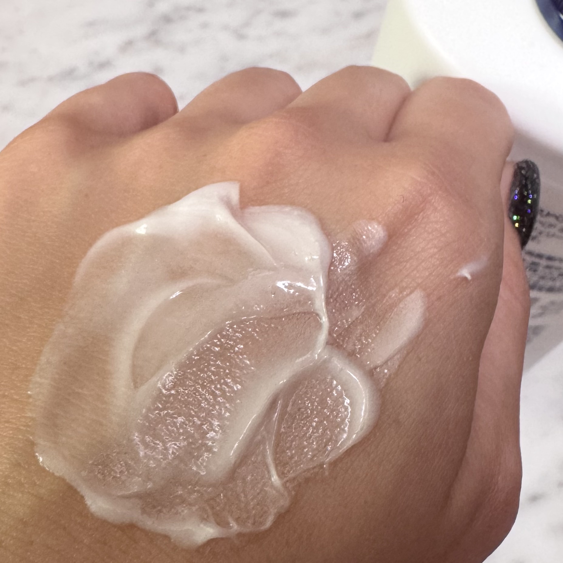 ヴァセリン アドバンスド モイスチャーローション 無香料/ヴァセリン/ボディローションを使ったクチコミ（3枚目）