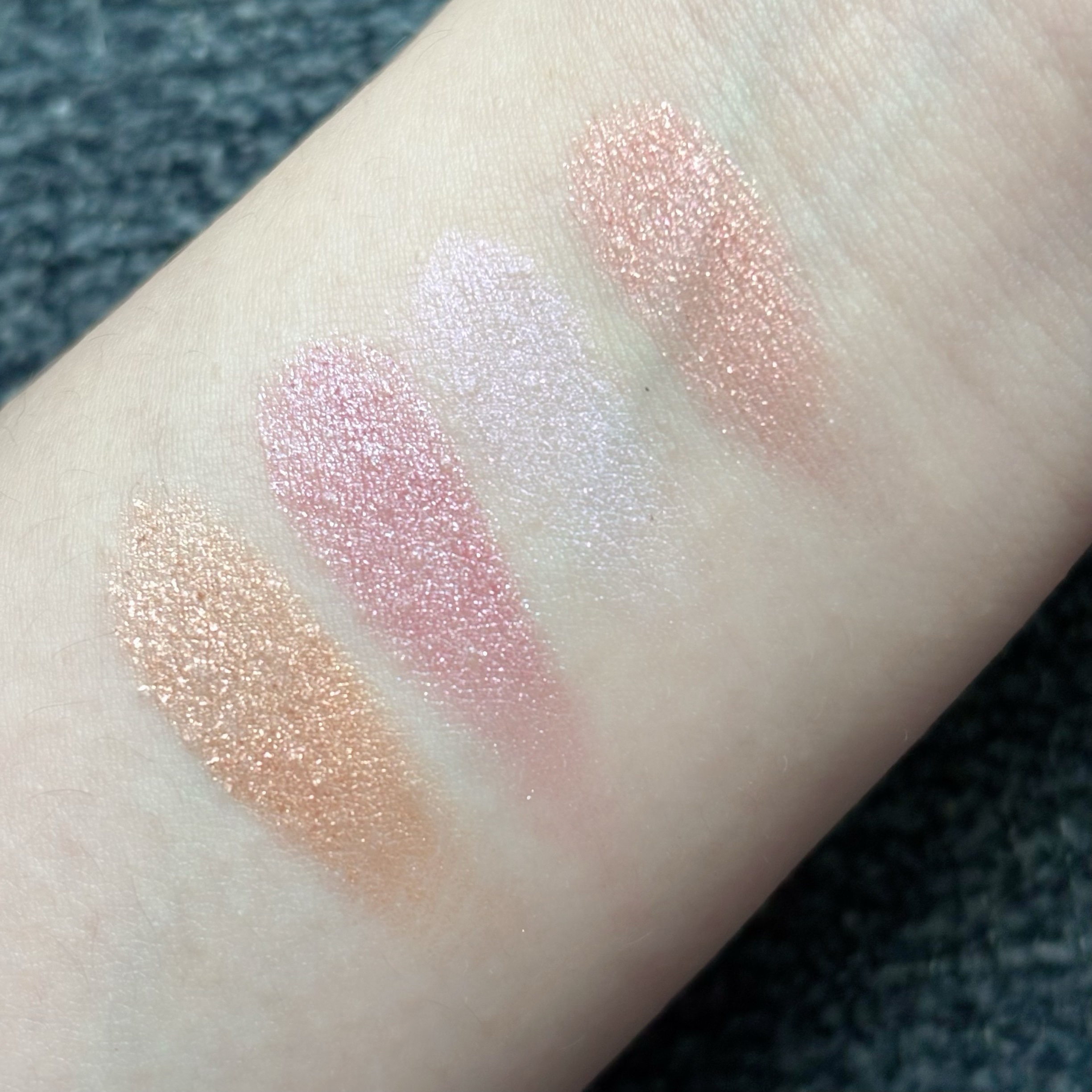 シグニチャー カラー アイズ/SUQQU/アイシャドウパレットを使ったクチコミ（3枚目）