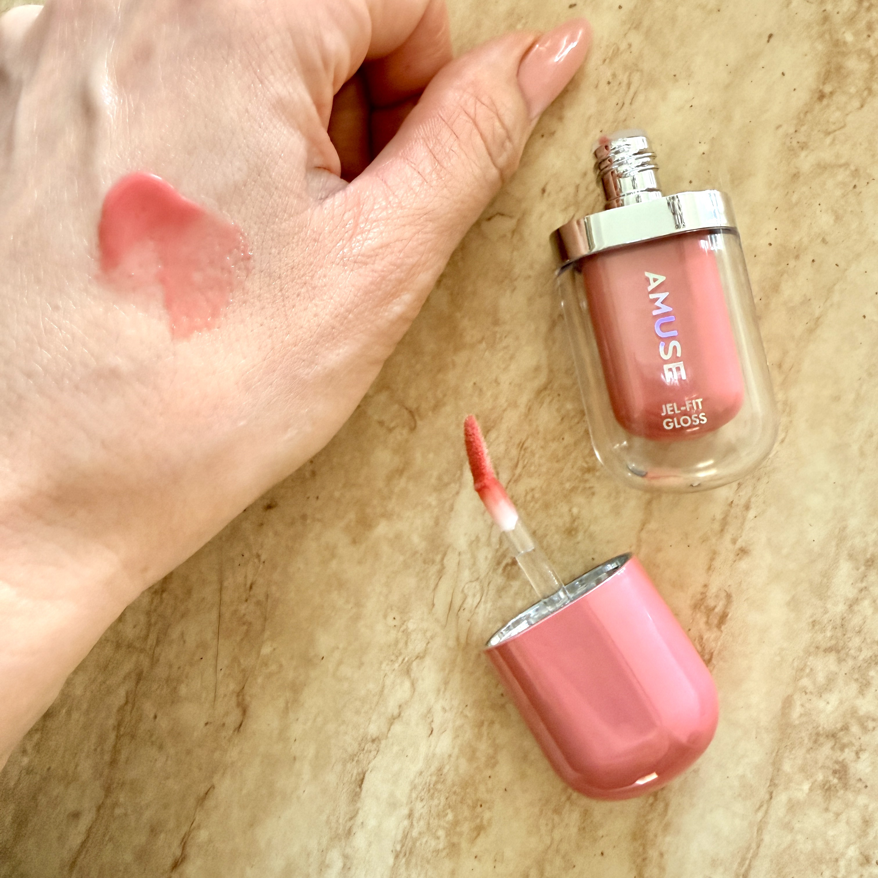 ジェルフィットグロス/AMUSE/リップグロスを使ったクチコミ（2枚目）