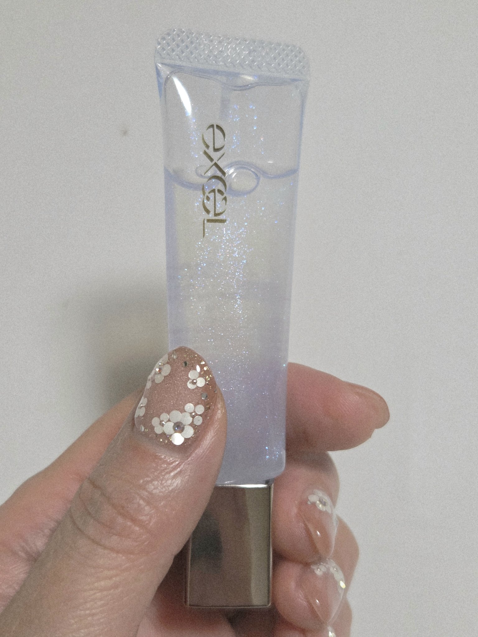 excel エクセル パンプフルドロップのクチコミ「∕微細な青ラメ✨(*^^*)∕

小さなラメ感が気になって
購入…

マット系なリップを購入し.....」（1枚目）