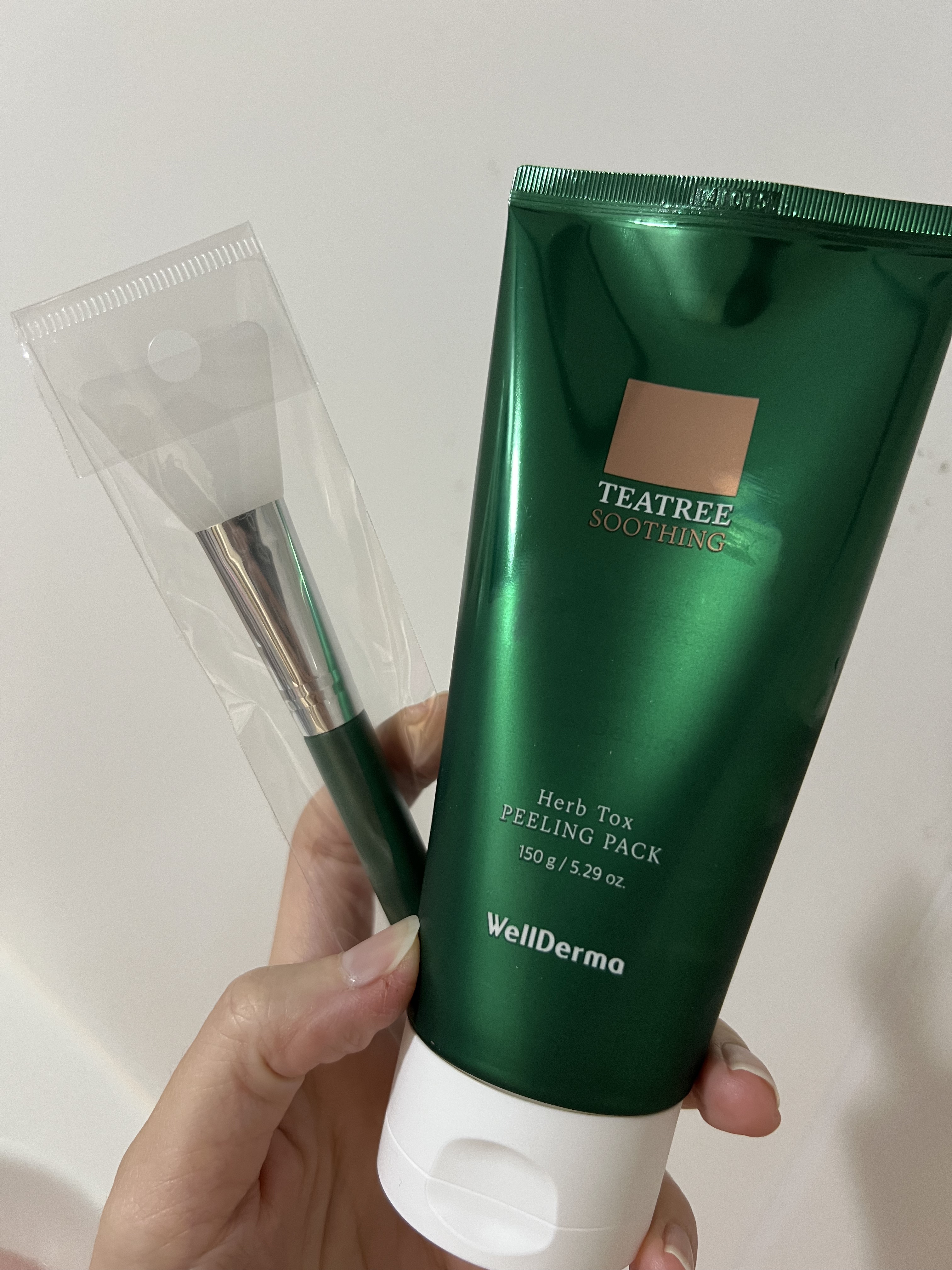 ティーツリーハーブピーリングパック/WellDerma/洗い流すパック・マスクを使ったクチコミ（2枚目）