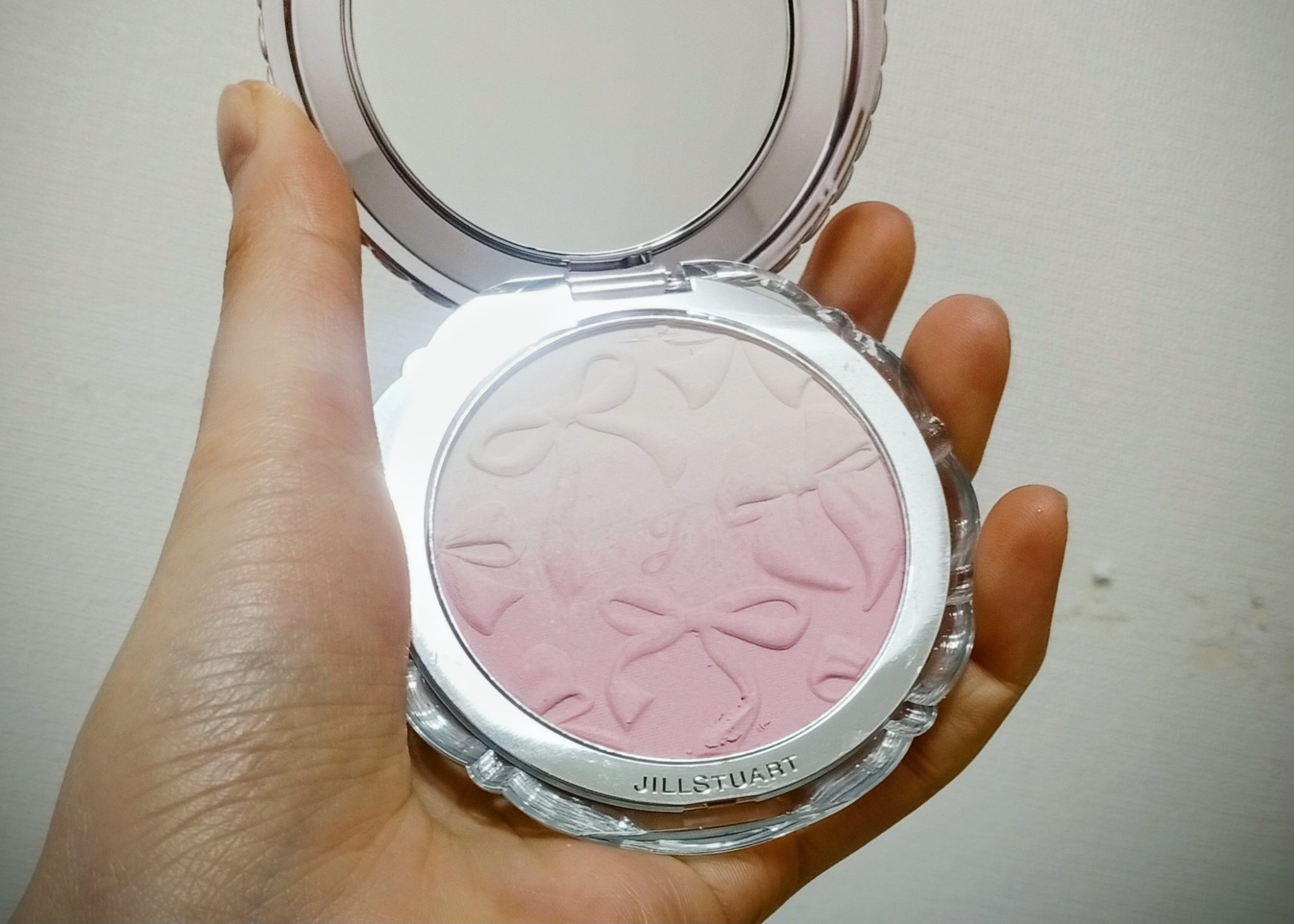 ジルスチュアート　パステルペタル ブラッシュ/JILL STUART/パウダーチークを使ったクチコミ（2枚目）