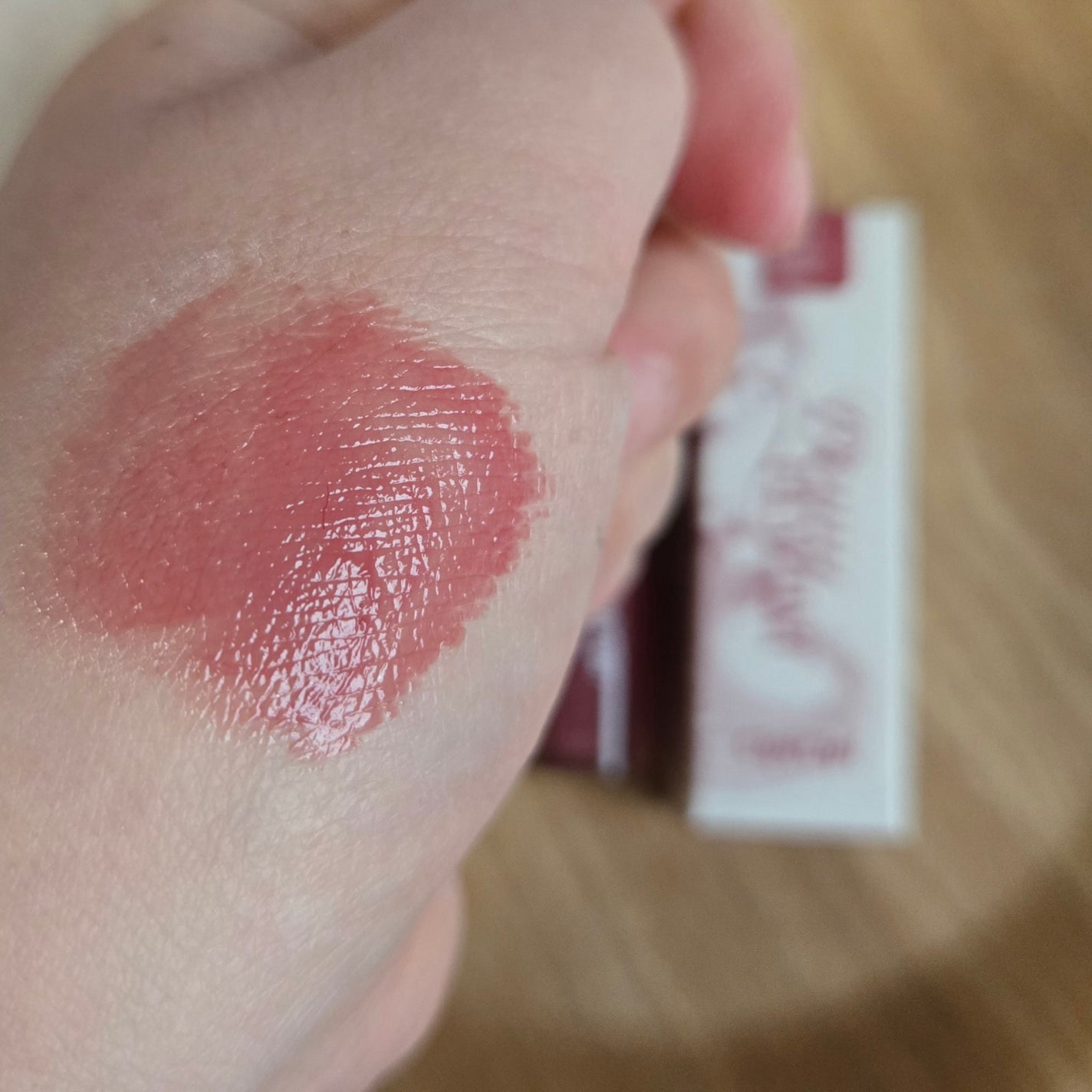 シピシピ デューイフィルムティント R/CipiCipi/リップティントを使ったクチコミ(2枚目)