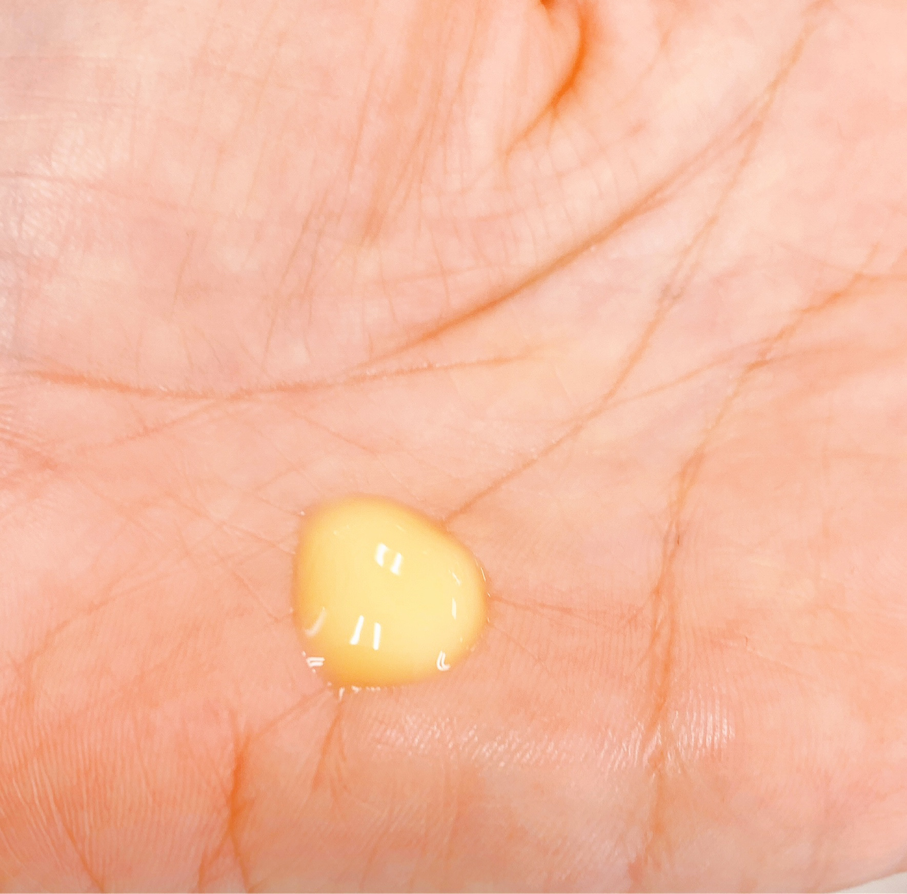 レチノール0.3 ナイアシンリニューイングセラム/Anua/美容液を使ったクチコミ（2枚目）