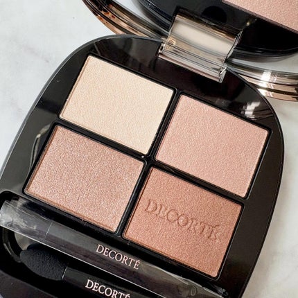 スキンシャドウ デザイニング パレット/DECORTÉ/アイシャドウパレットを使ったクチコミ(2枚目)