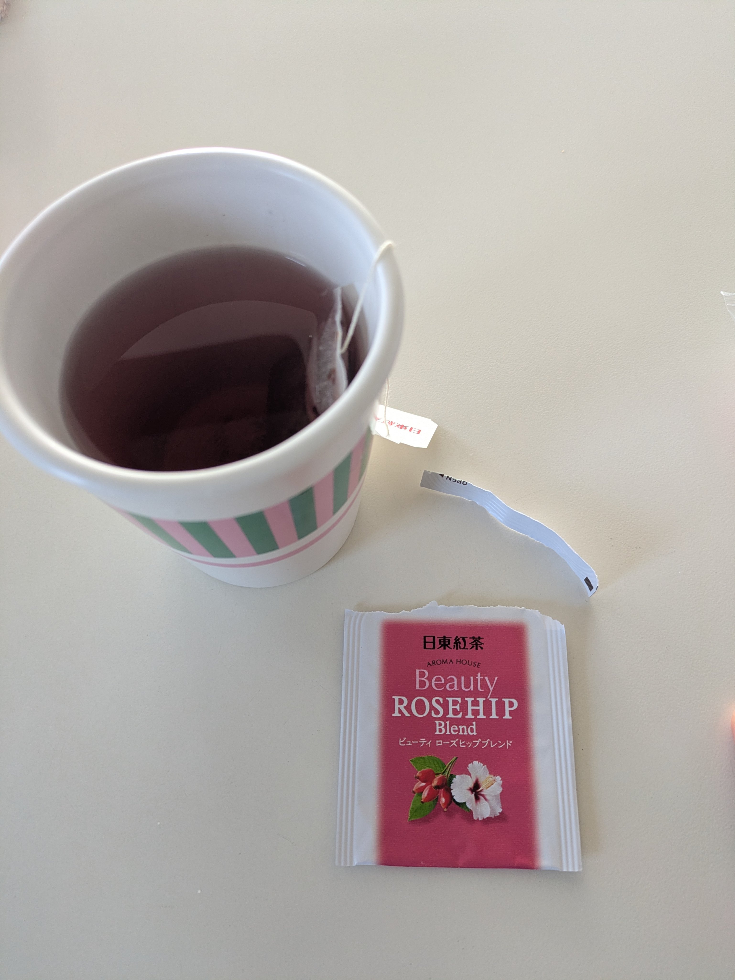 BASE BREAD ストロベリー/ベースフード/完全栄養食を使ったクチコミ（3枚目）