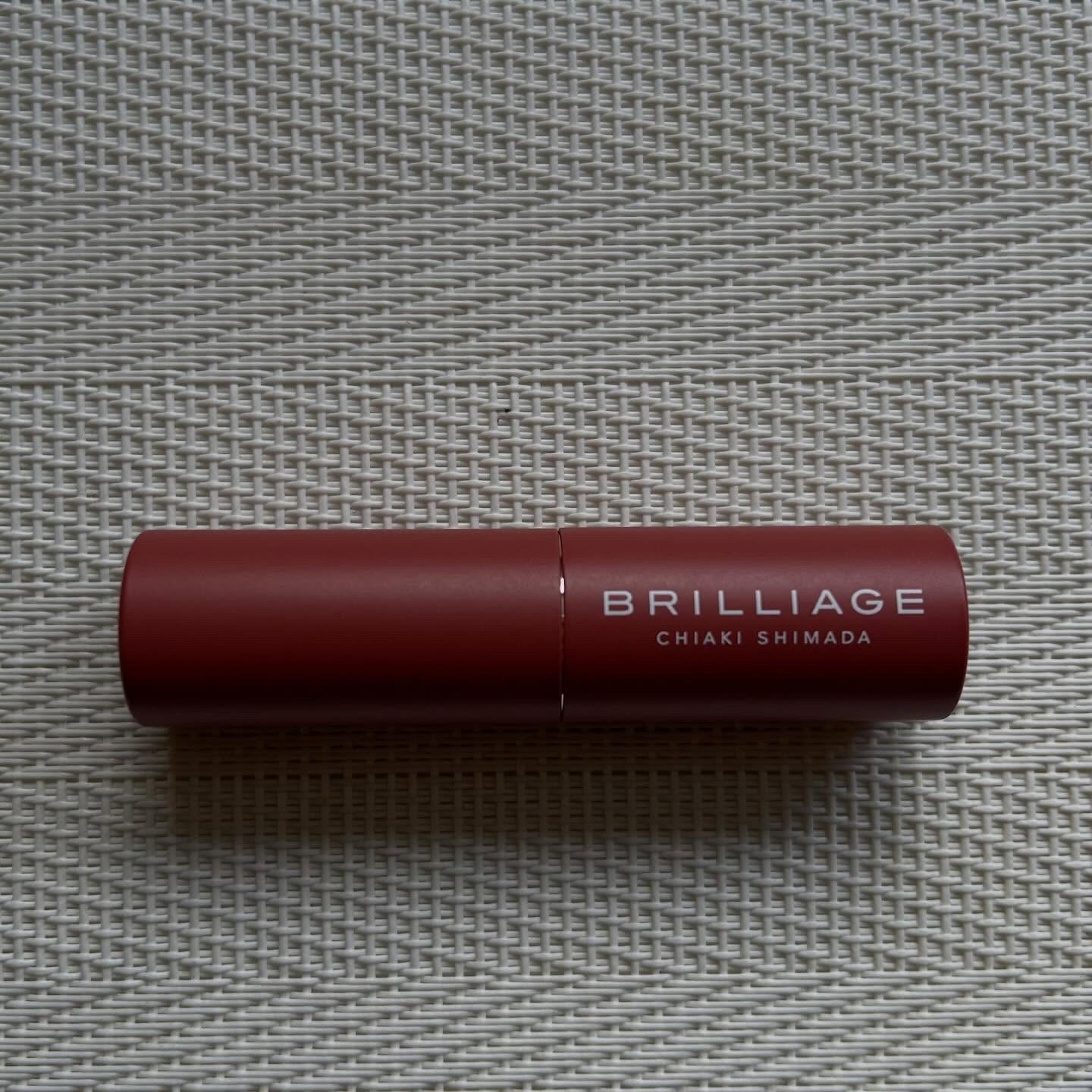 ブリリアージュ ボリューミー　フィルムリップバームのクチコミ「BRLLLIAGE 【ブリリアージュ】
ボリューミー フィルムリップバーム 
ミューテッドコー.....」（2枚目）