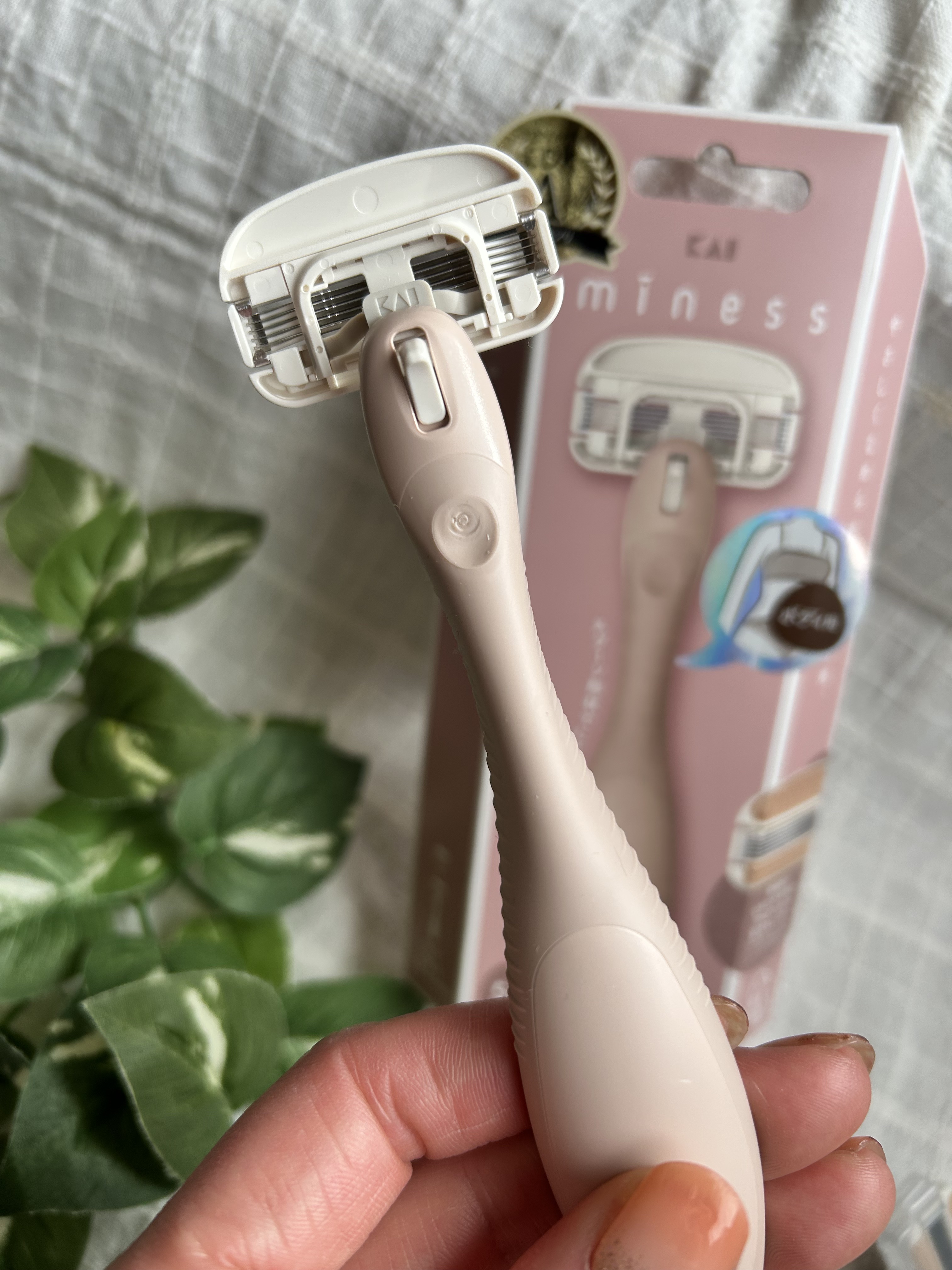 miness ボディ用カミソリ 替刃2個付/貝印/シェーバーを使ったクチコミ（2枚目）