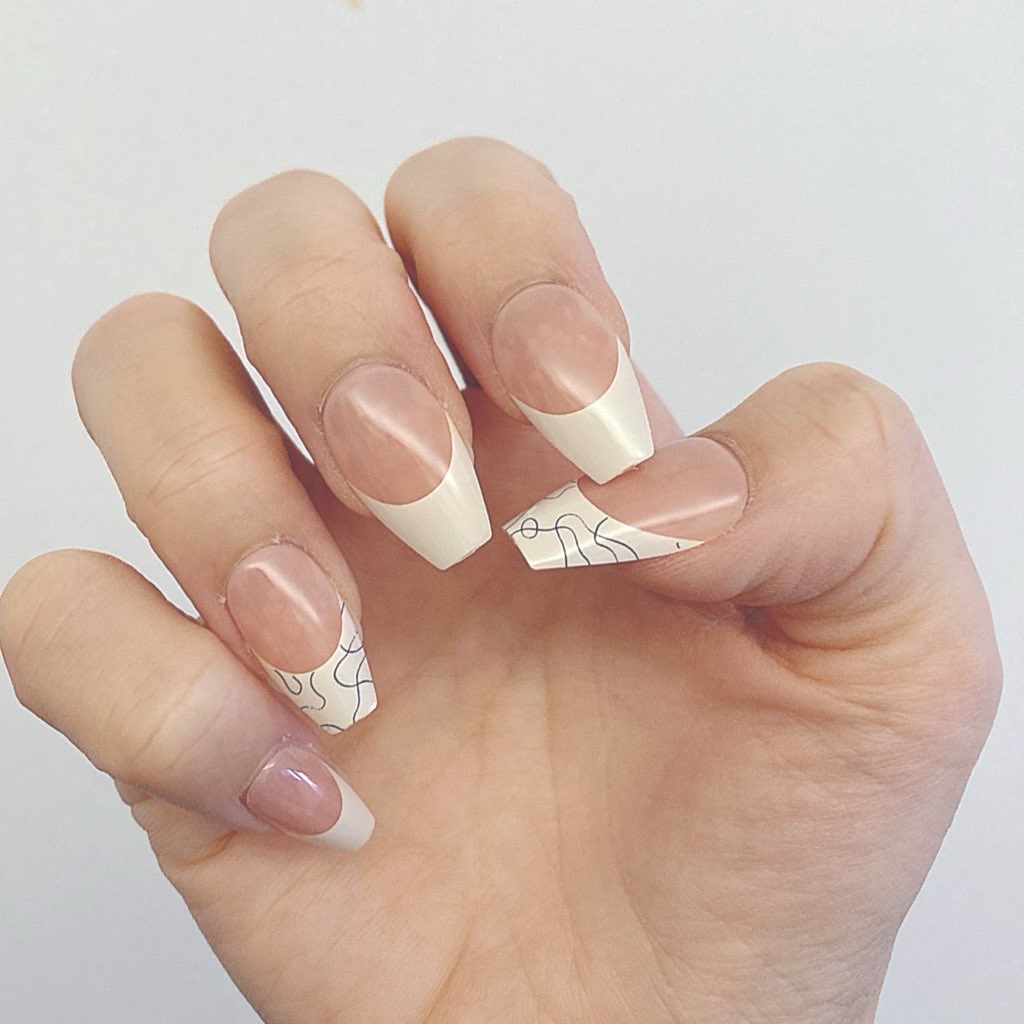 ネイルチップ(シールタイプ)/FINGER SUIT/ネイルチップ・パーツを使ったクチコミ（2枚目）